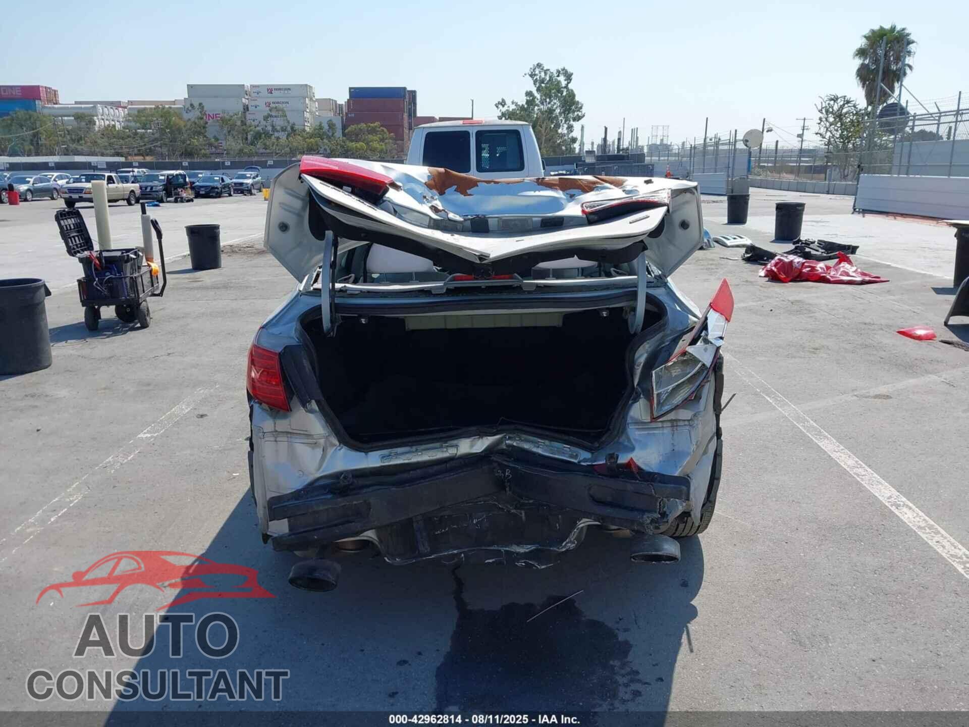 KIA OPTIMA 2011 - KNAGM4A73B5116737