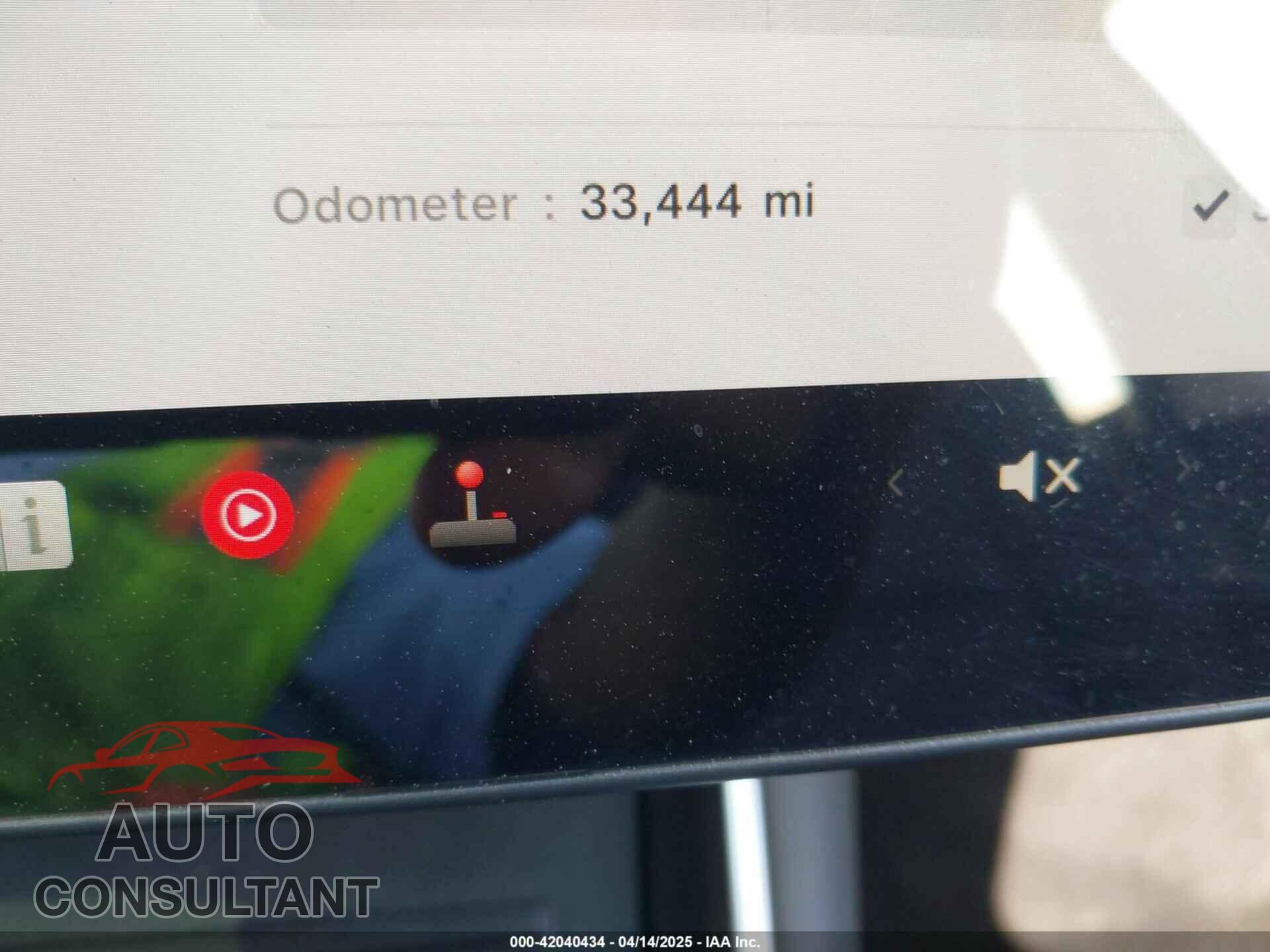 TESLA MODEL 3 2018 - 5YJ3E1EA5JF158505