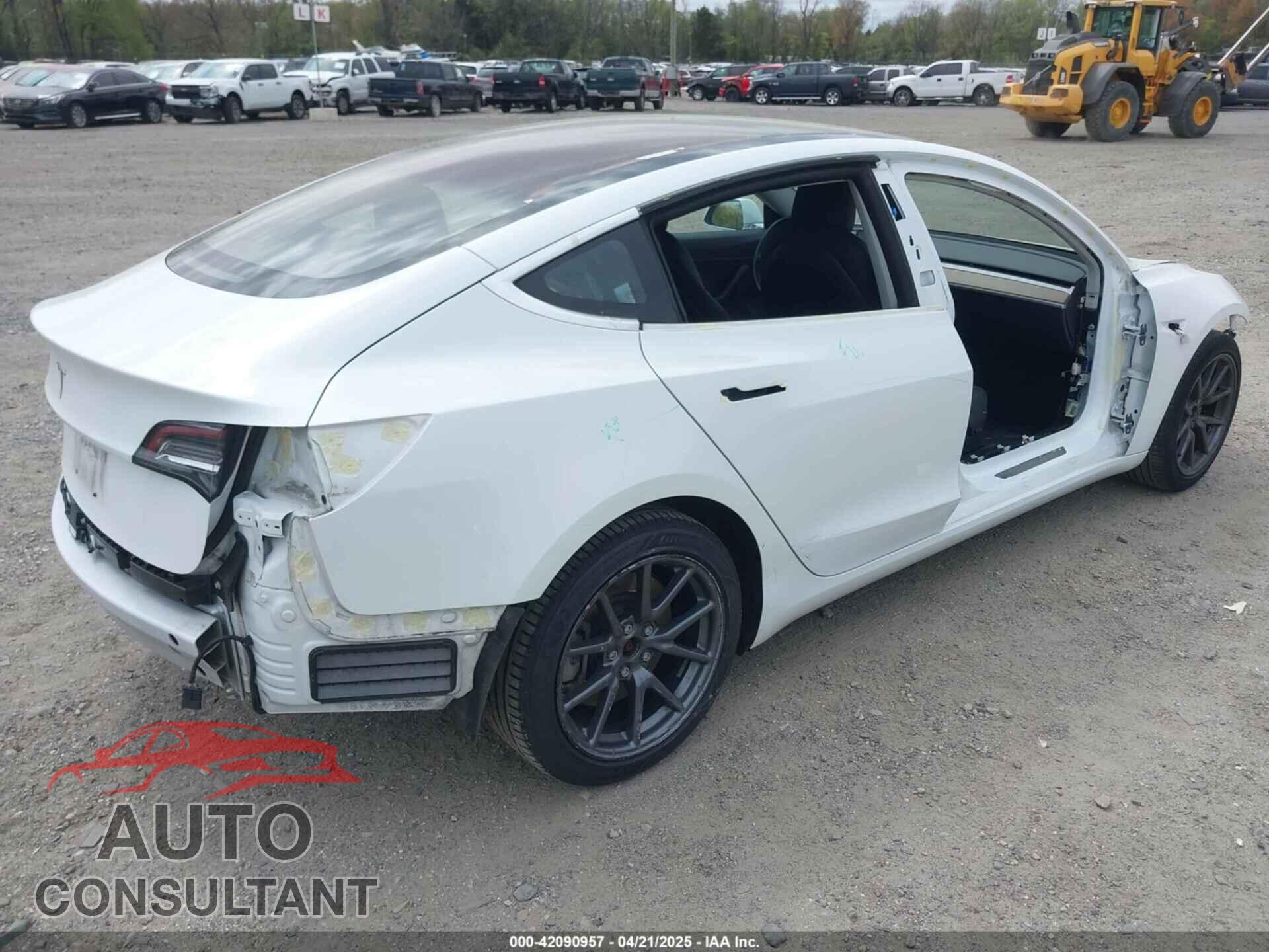 TESLA MODEL 3 2018 - 5YJ3E1EA3JF043529
