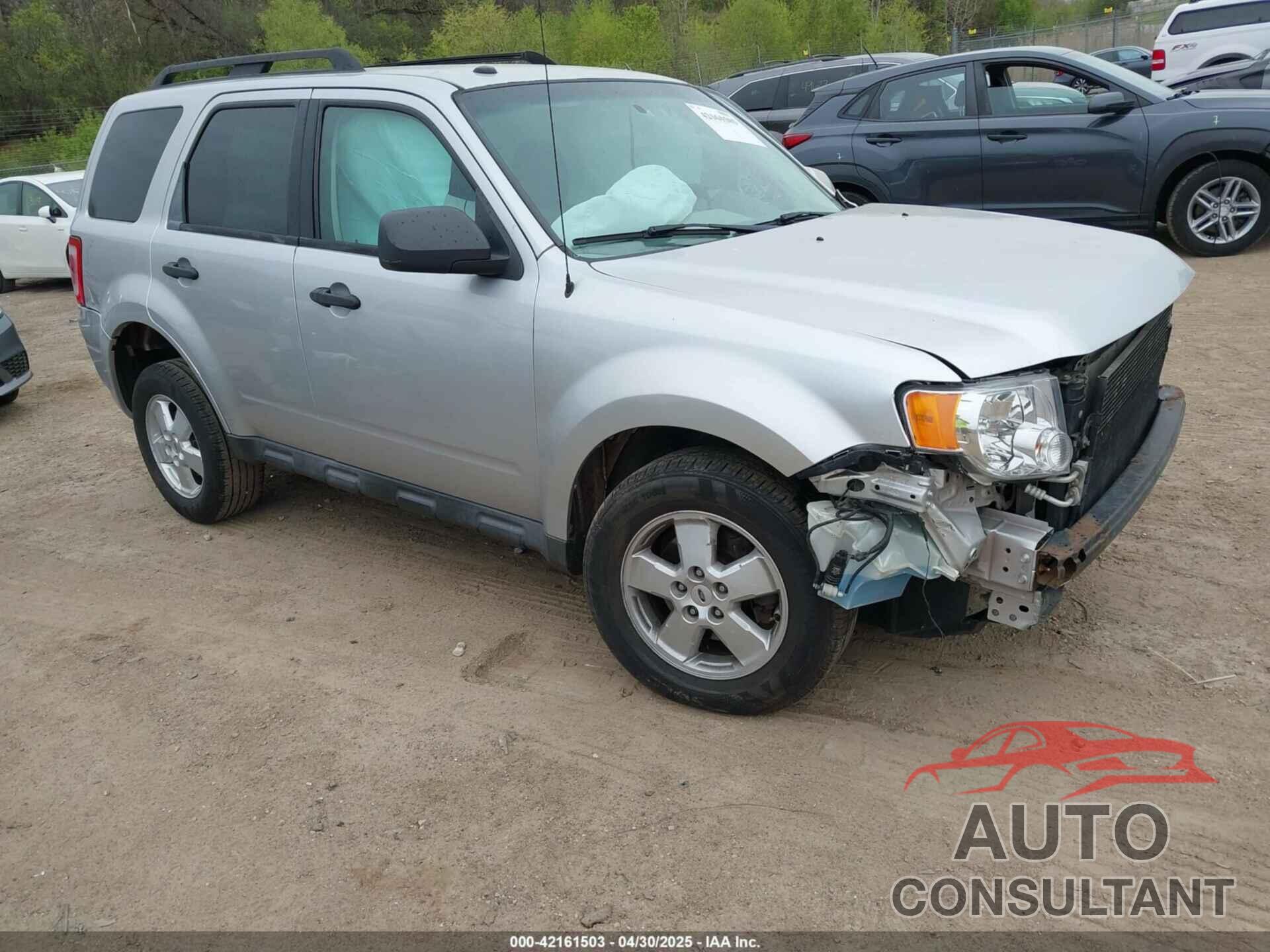 FORD ESCAPE 2010 - 1FMCU9D71AKC04045