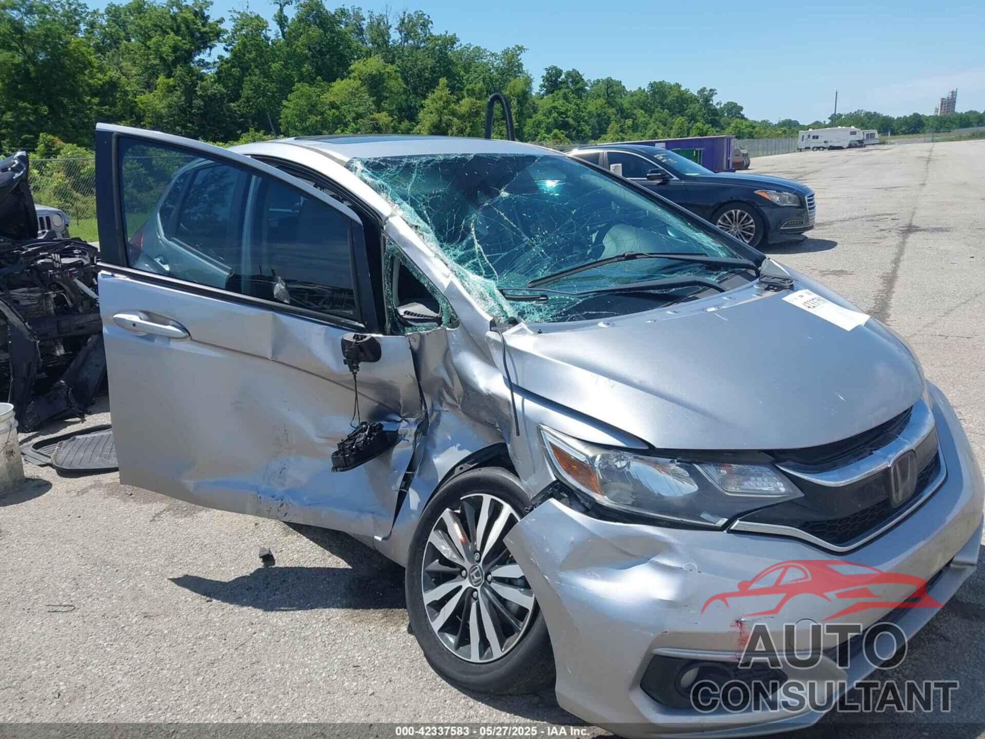 HONDA FIT 2018 - 3HGGK5H81JM718009