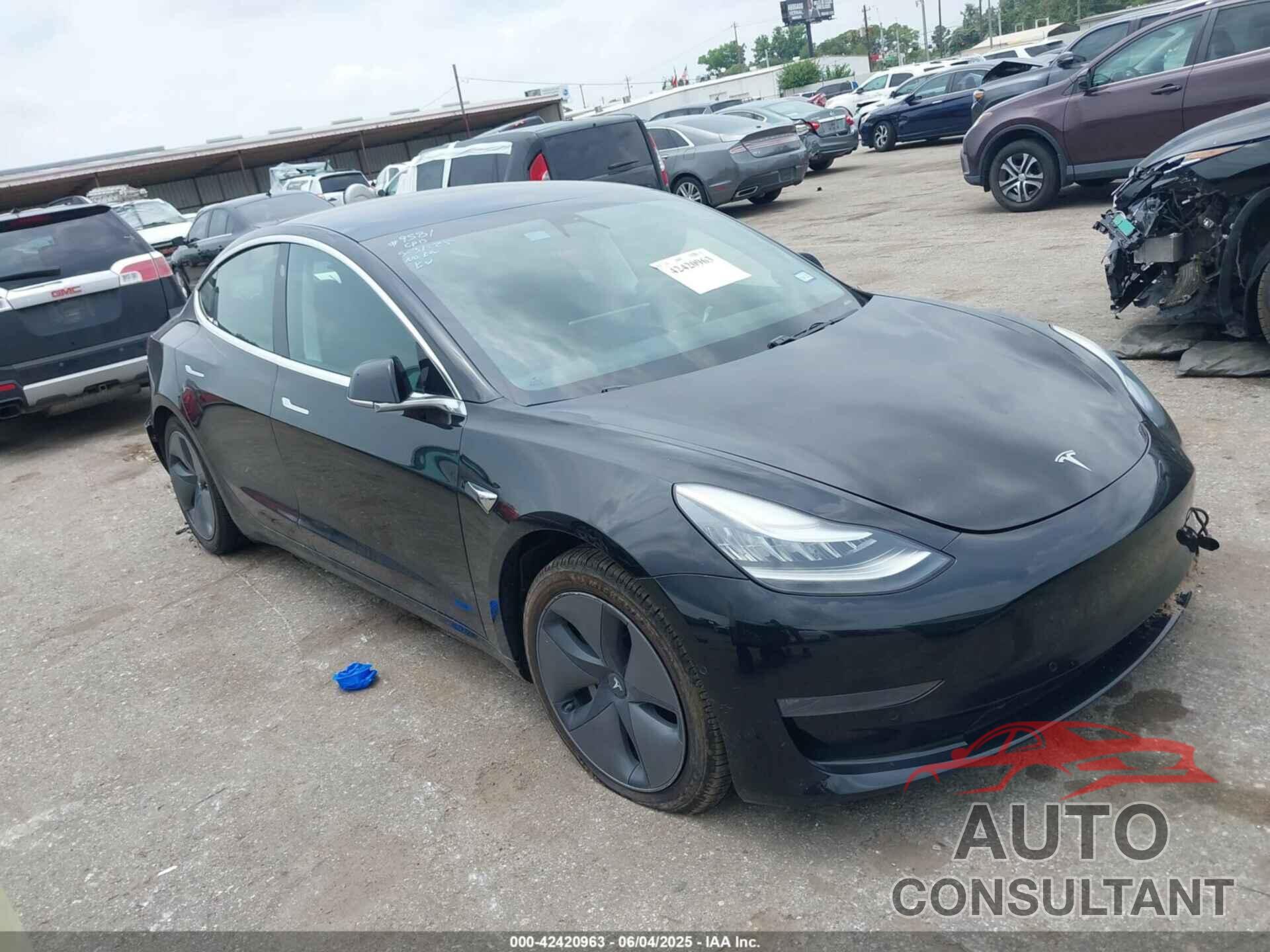 TESLA MODEL 3 2019 - 5YJ3E1EB6KF385342