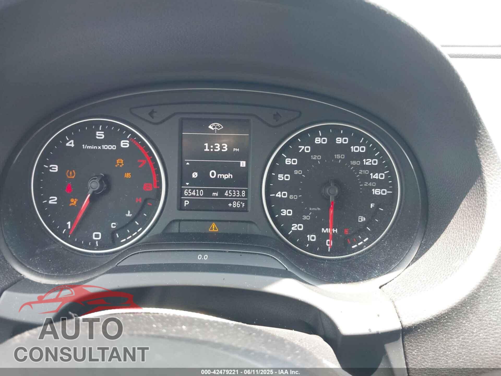 AUDI A3 2015 - WAUBFGFF0F1012368