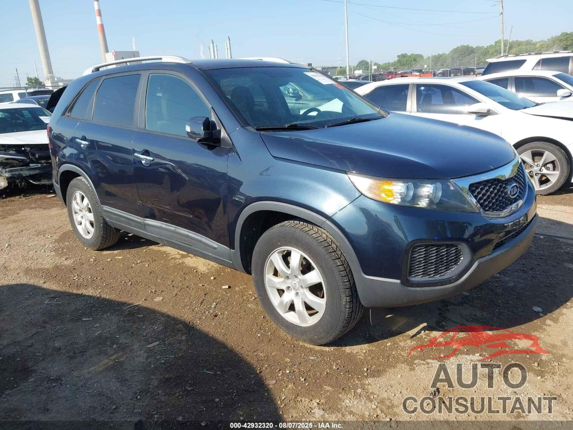 KIA SORENTO 2012 - 5XYKT4A28CG253315