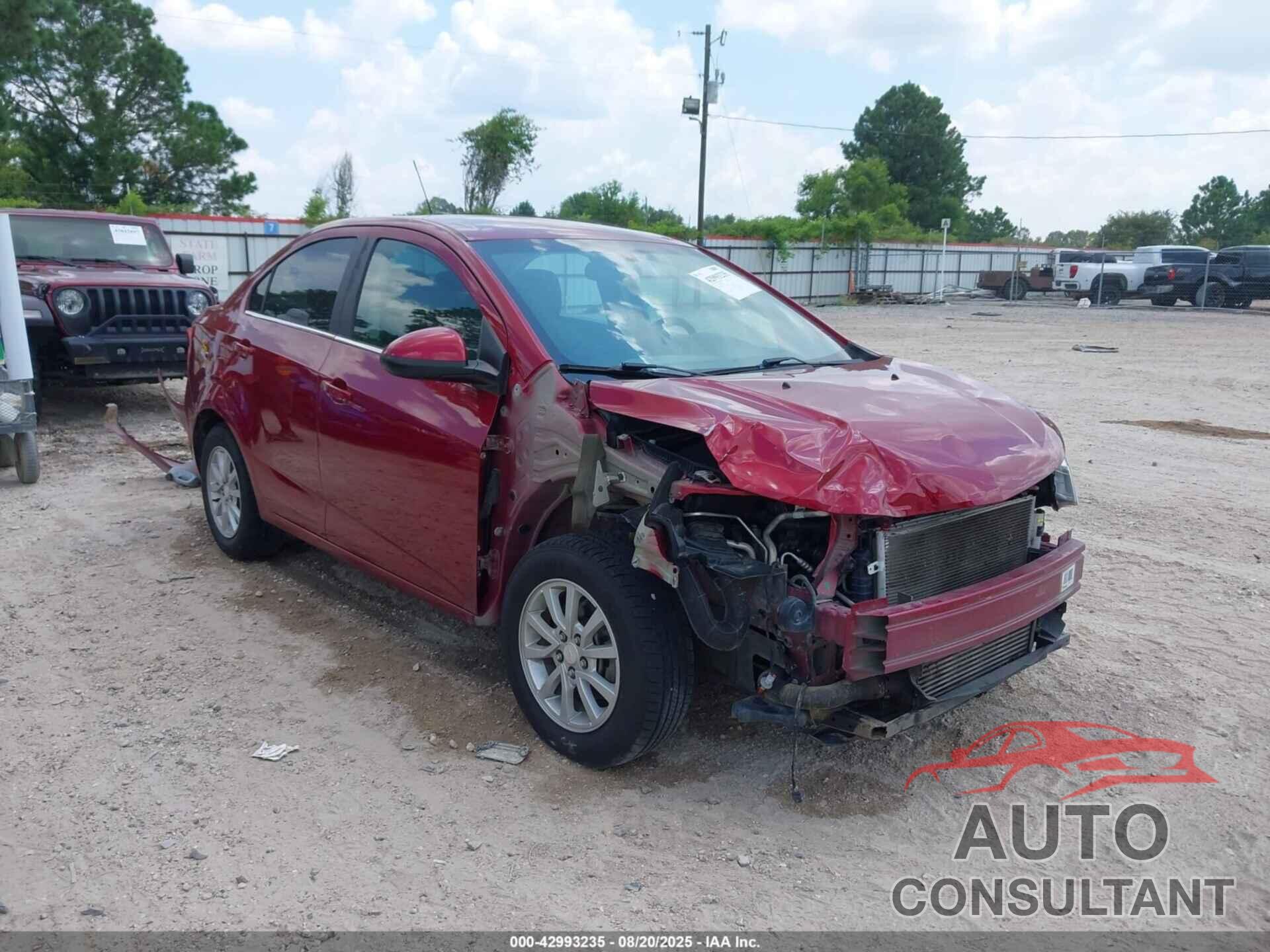 CHEVROLET SONIC 2019 - 1G1JD5SB3K4149351
