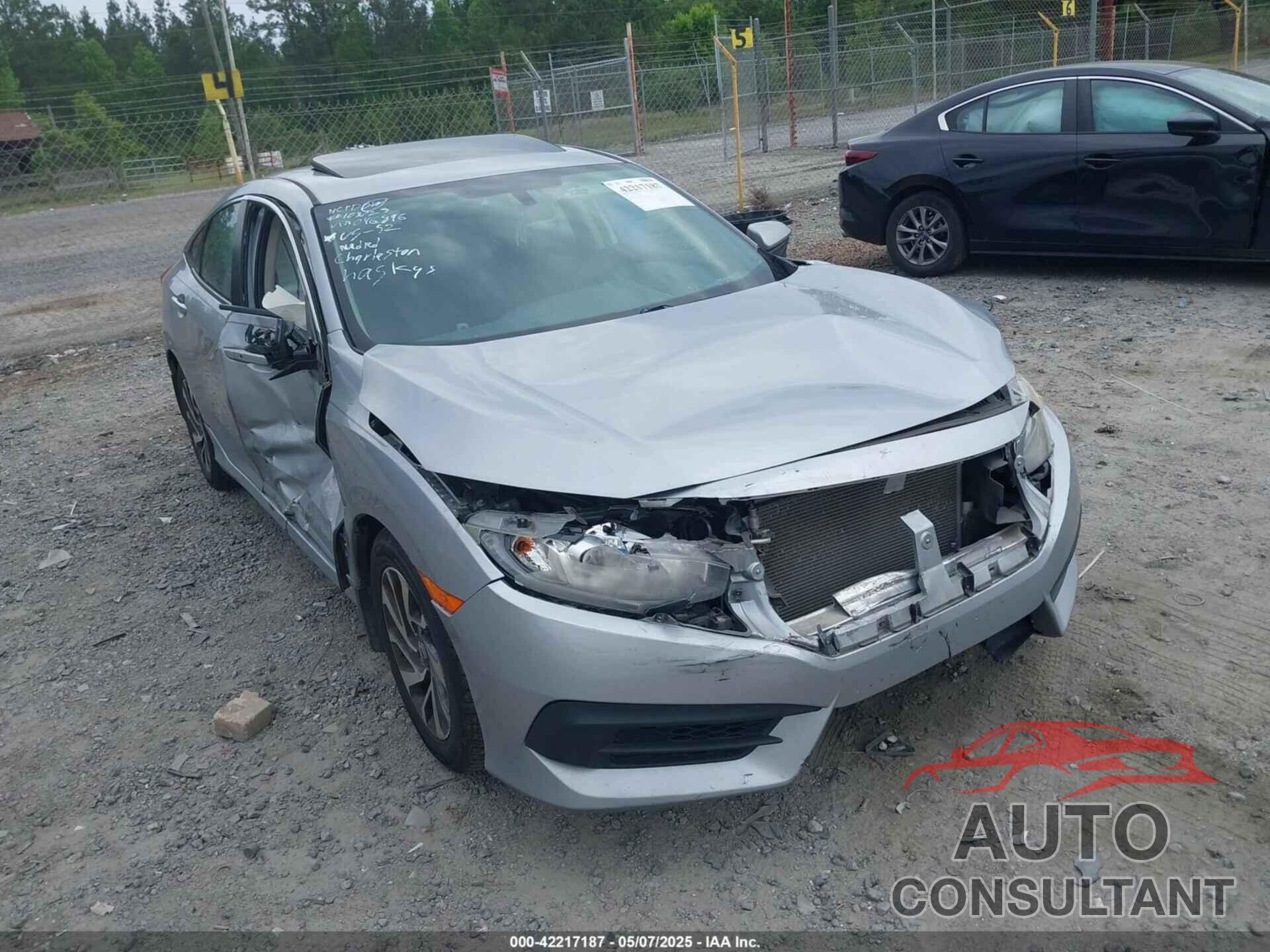 HONDA CIVIC 2017 - 19XFC2F71HE046893