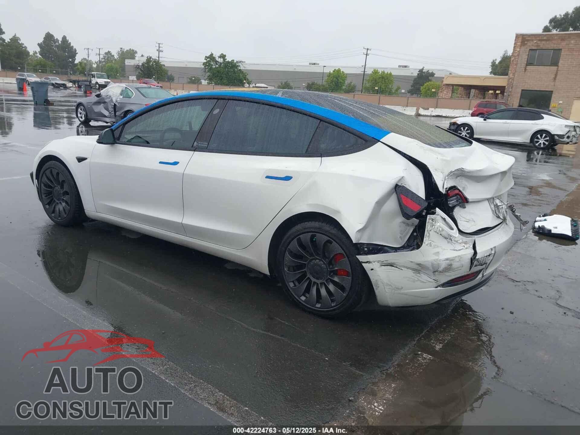 TESLA MODEL 3 2018 - 5YJ3E1EB2JF171124