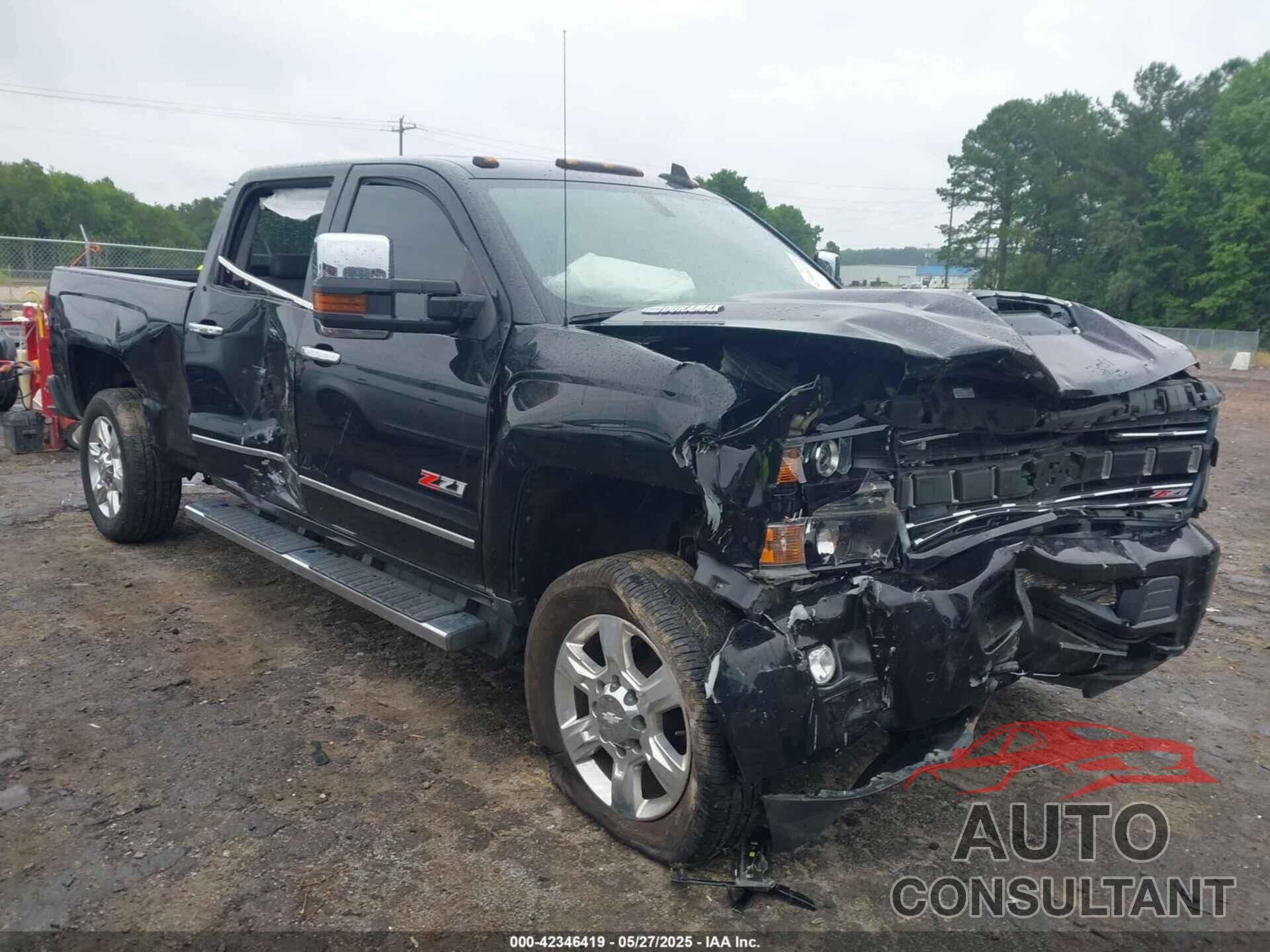 CHEVROLET SILVERADO 2500HD 2018 - 1GC1KWEY6JF184696