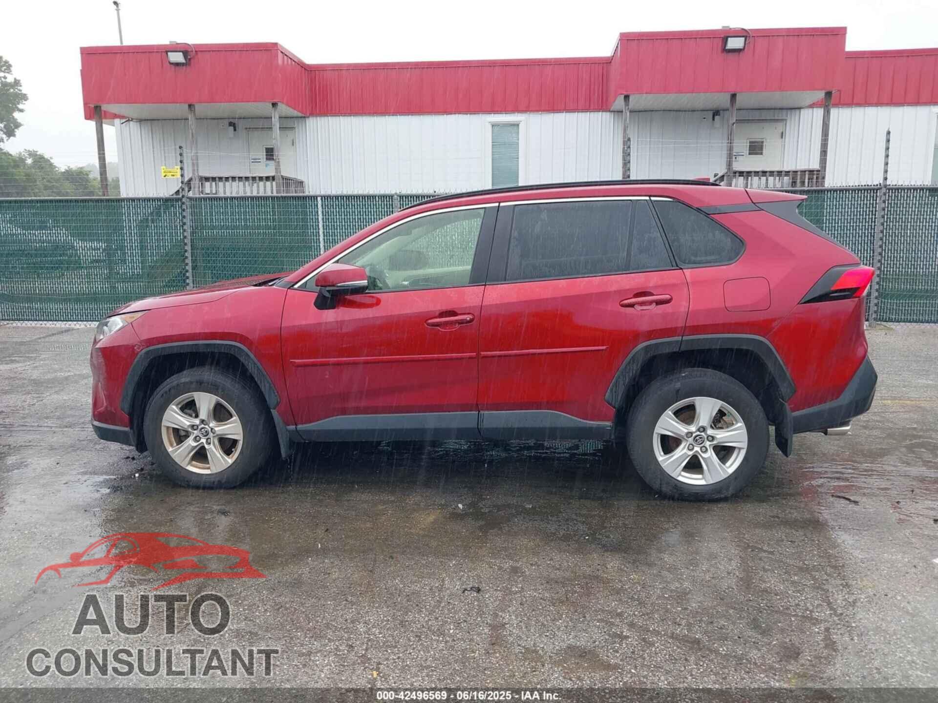 TOYOTA RAV4 2019 - JTMP1RFV9KJ008226