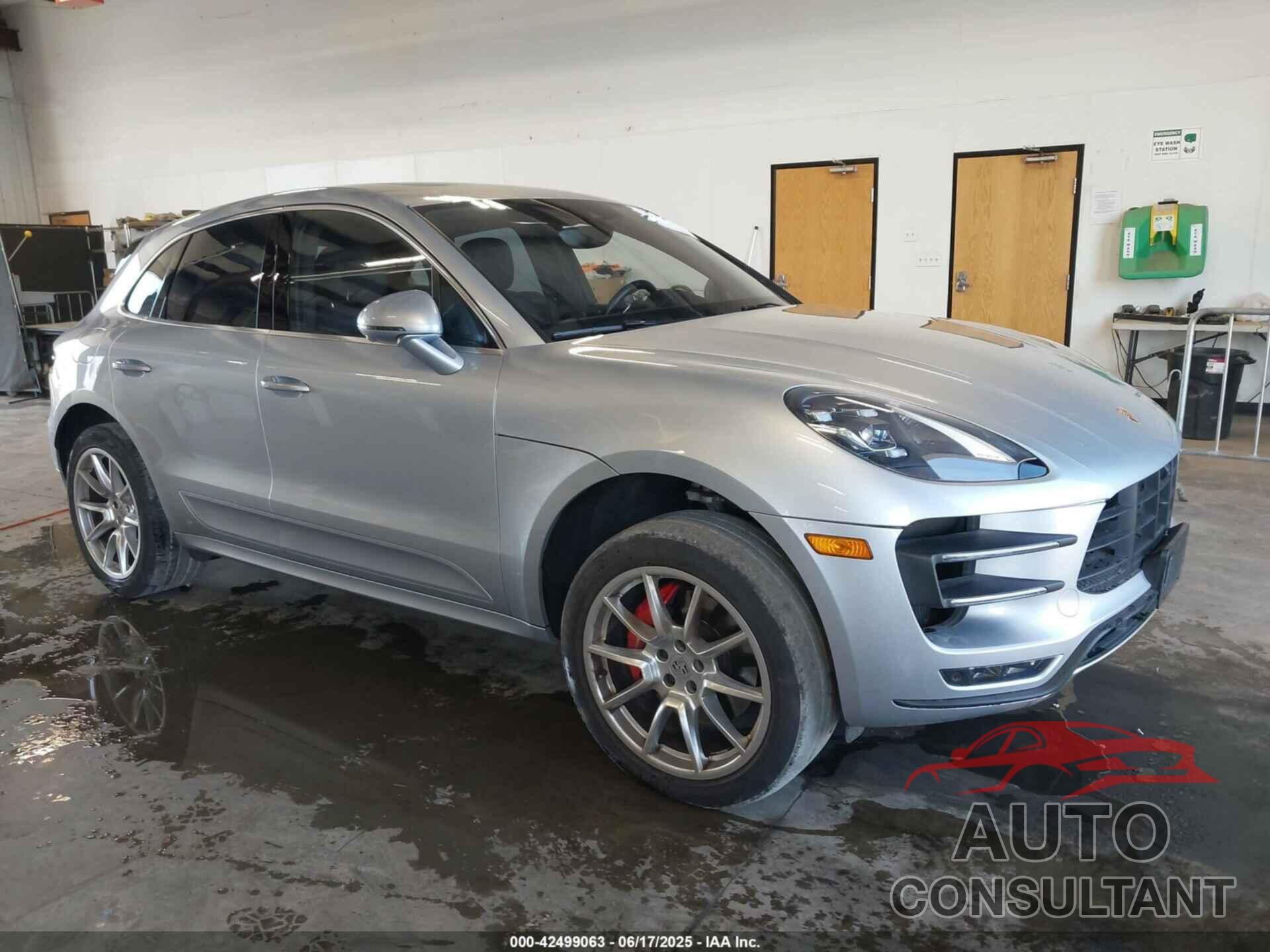PORSCHE MACAN 2017 - WP1AF2A53HLB60570