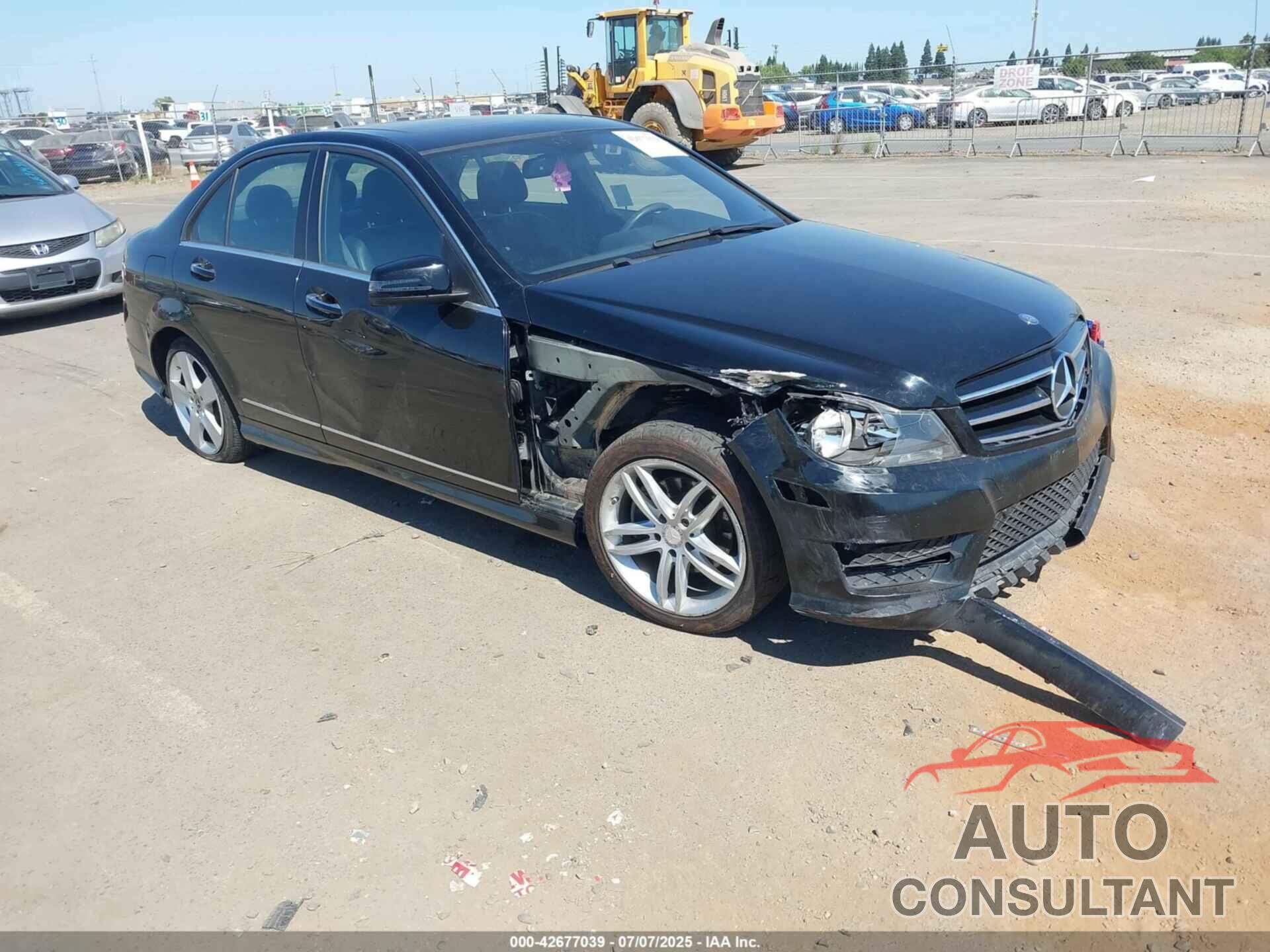 MERCEDES-BENZ C-CLASS 2014 - WDDGF4HB6ER302587