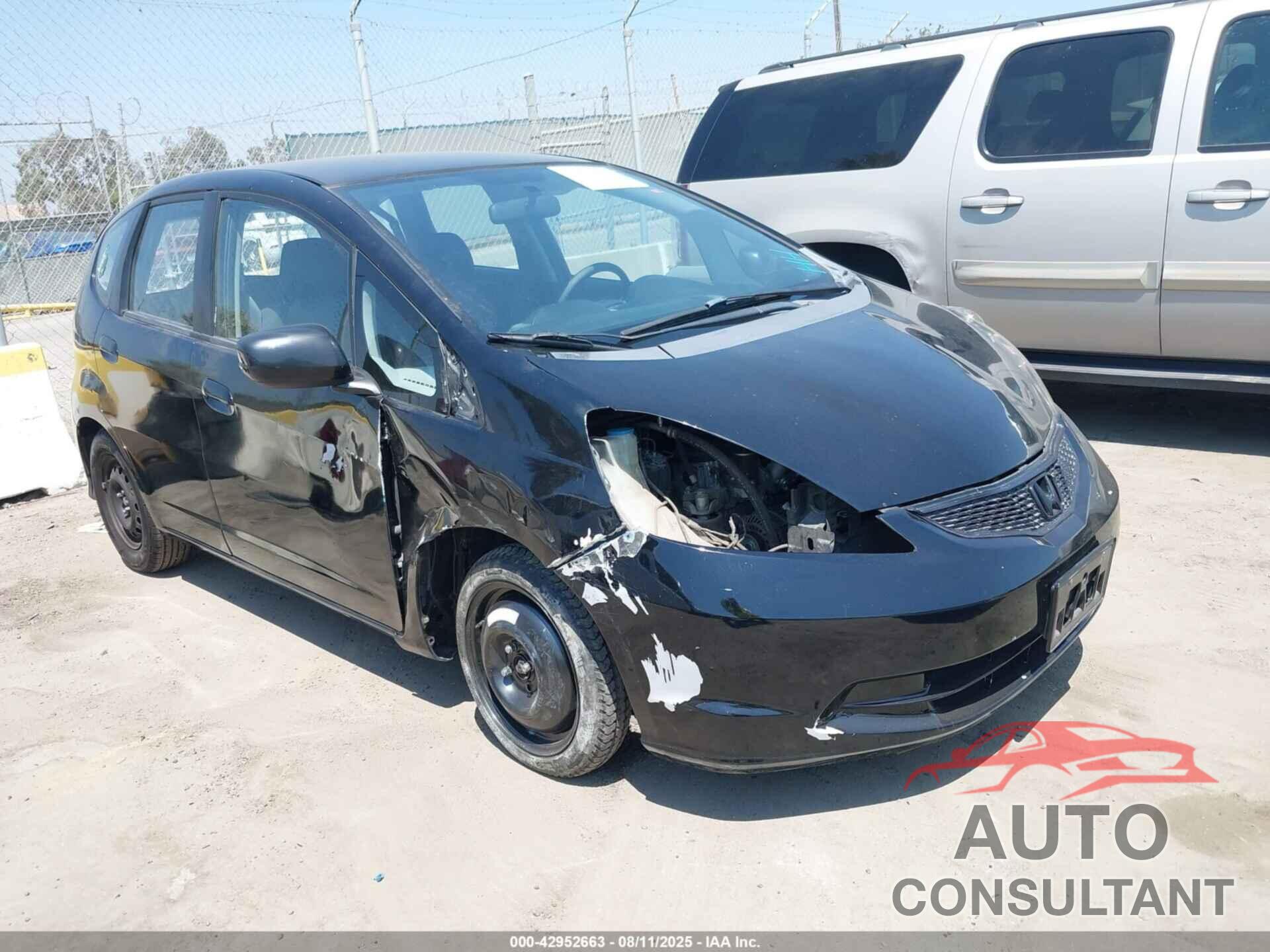 HONDA FIT 2009 - JHMGE884X9S032654
