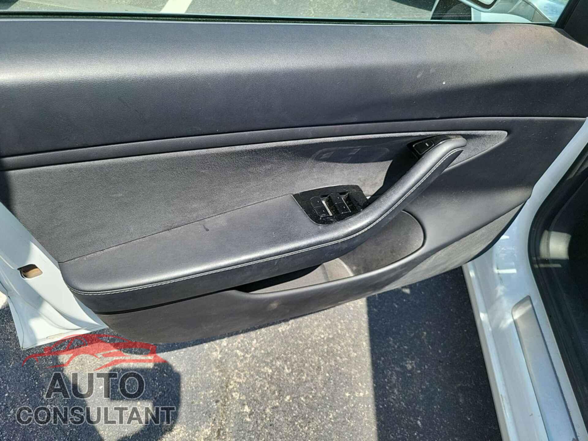 TESLA MODEL 3 2020 - 5YJ3E1EB6LF800953