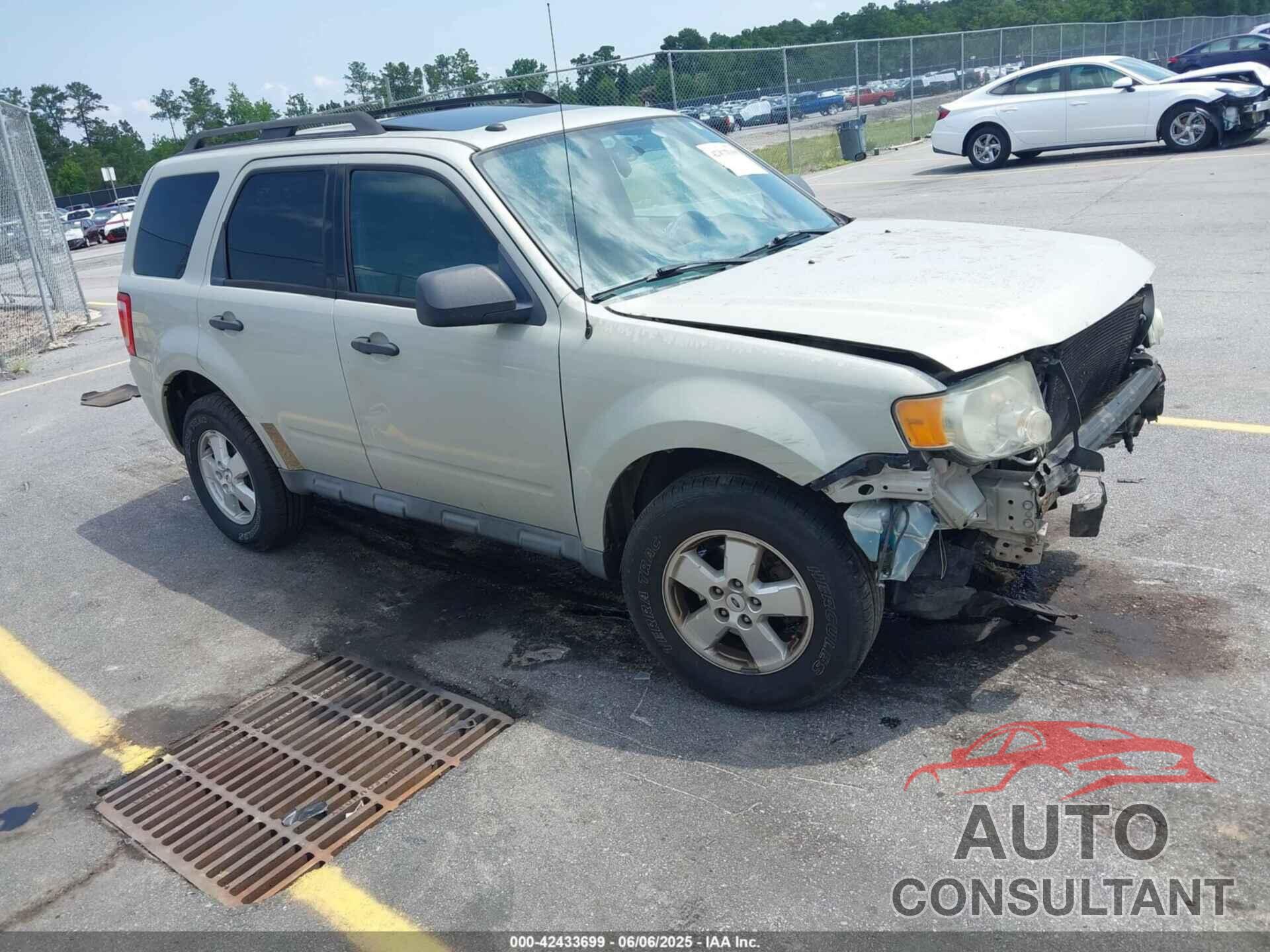 FORD ESCAPE 2009 - 1FMCU93799KC57136