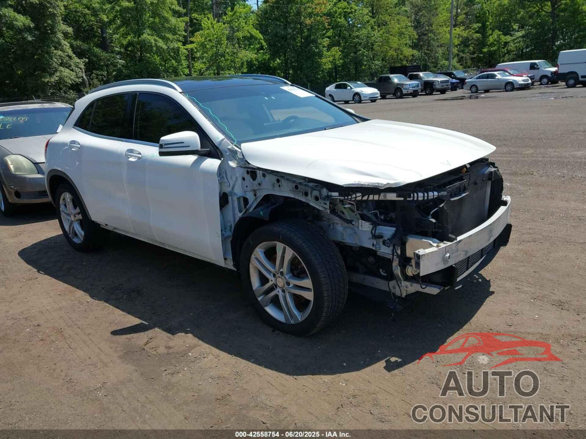 MERCEDES-BENZ GLA 250 2019 - WDCTG4GB4KU016621