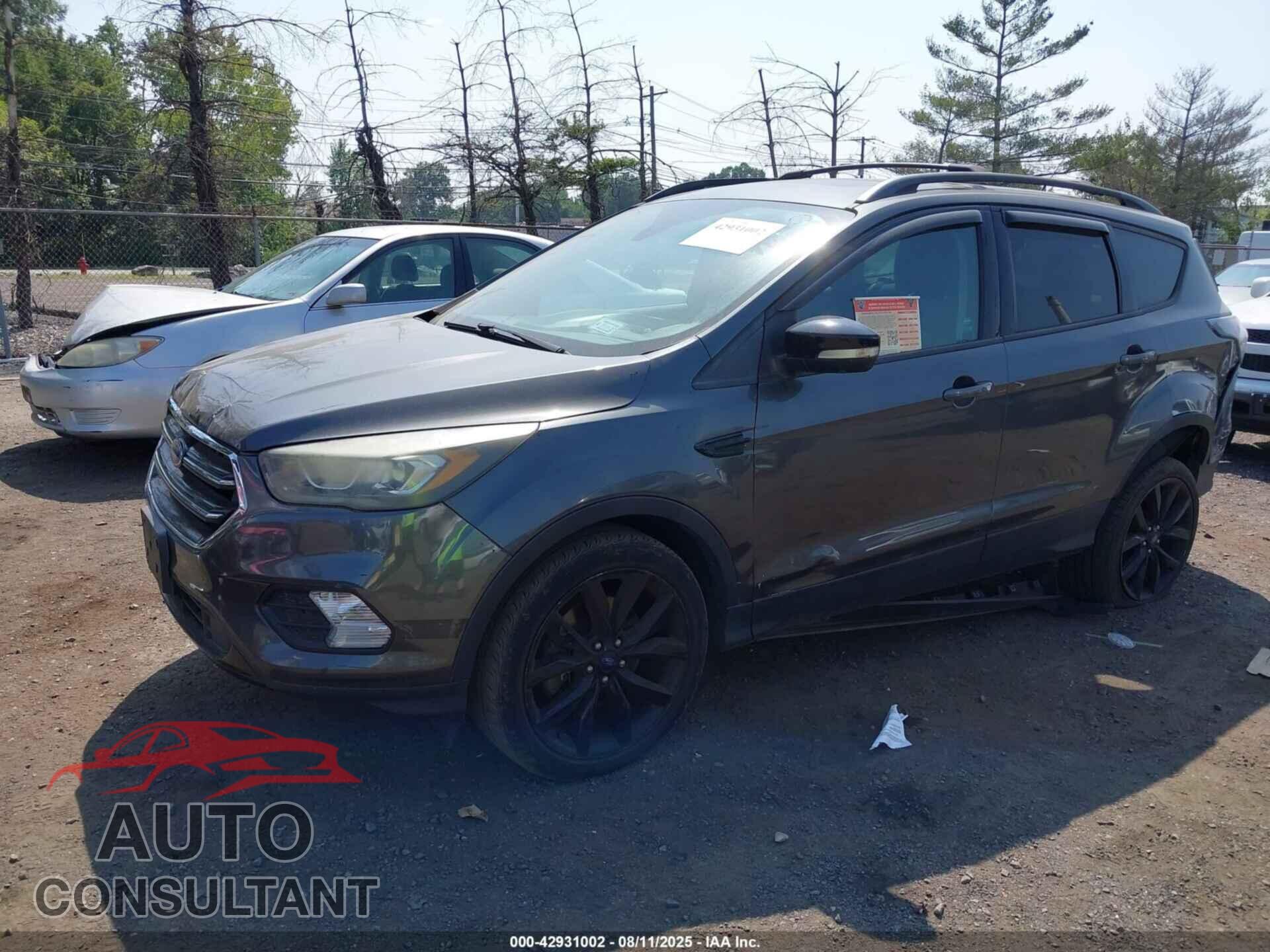 FORD ESCAPE 2017 - 1FMCU9JDXHUB25627