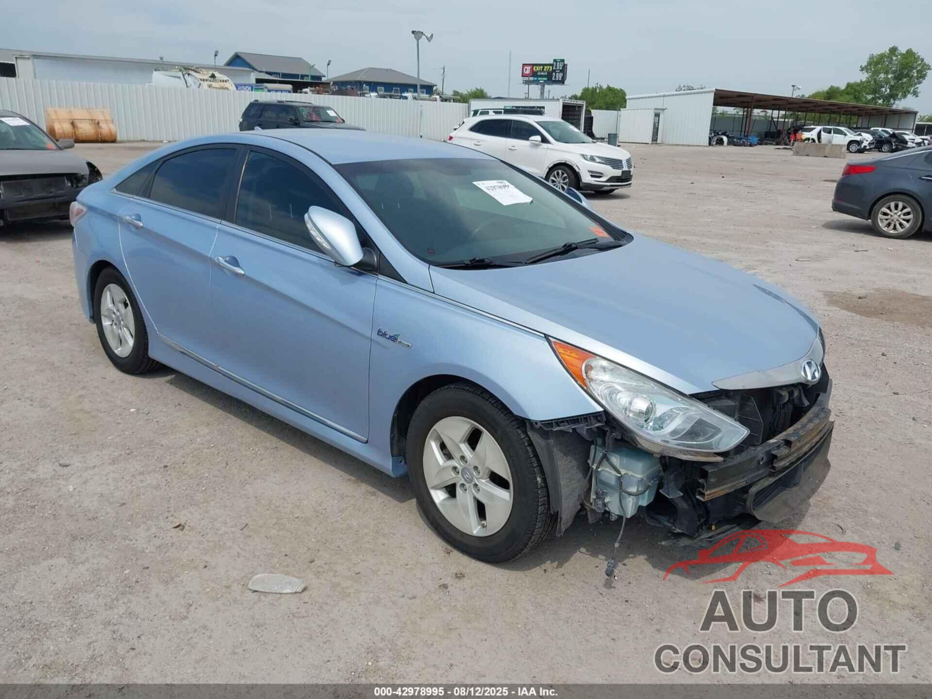 HYUNDAI SONATA HYBRID 2011 - KMHEC4A46BA018744