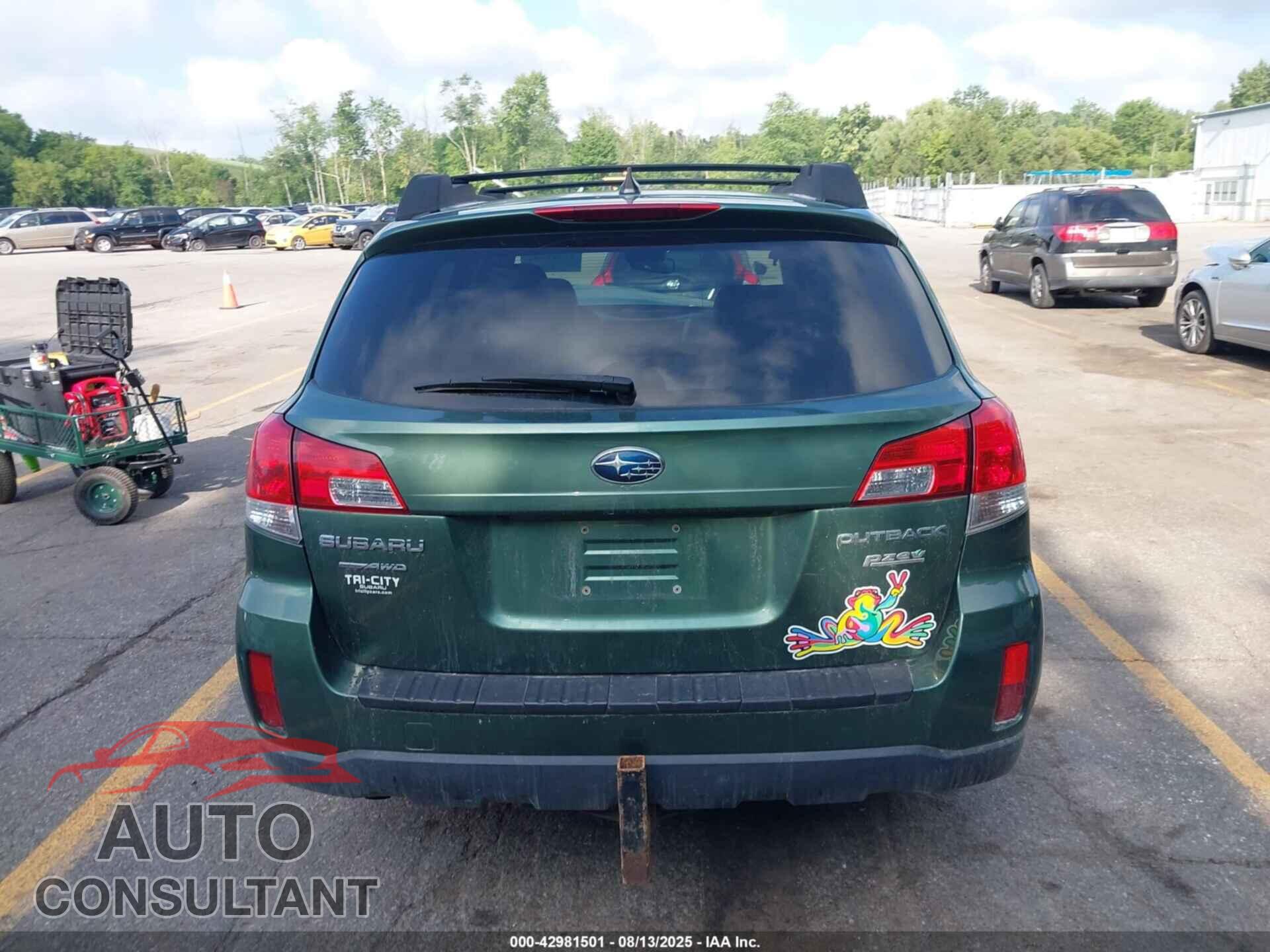 SUBARU OUTBACK 2014 - 4S4BRBLC4E3252612