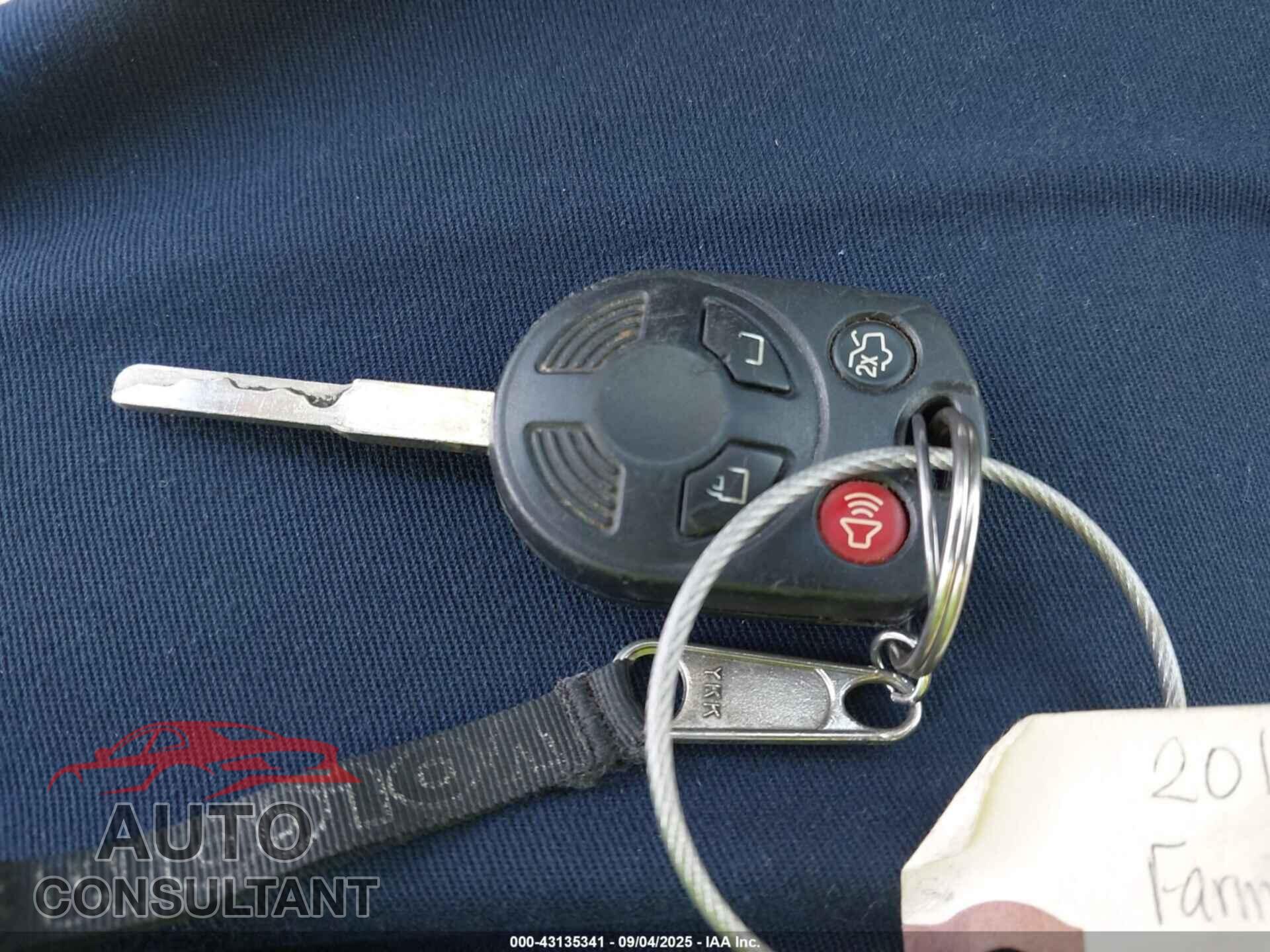 FORD FOCUS 2018 - 1FADP3FE6JL247076
