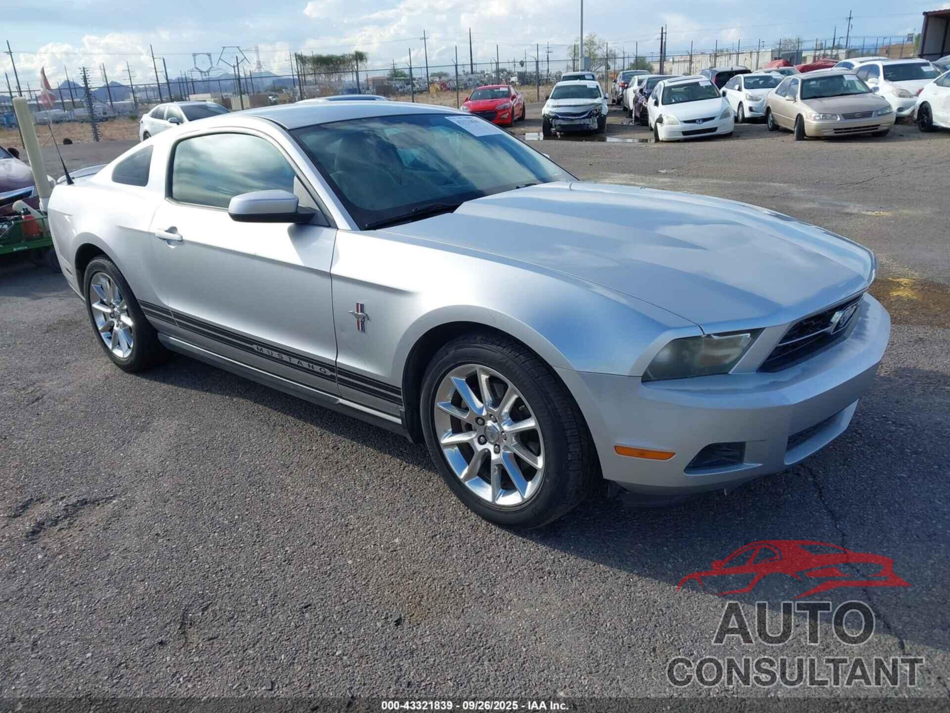 FORD MUSTANG 2011 - 1ZVBP8AM1B5144017