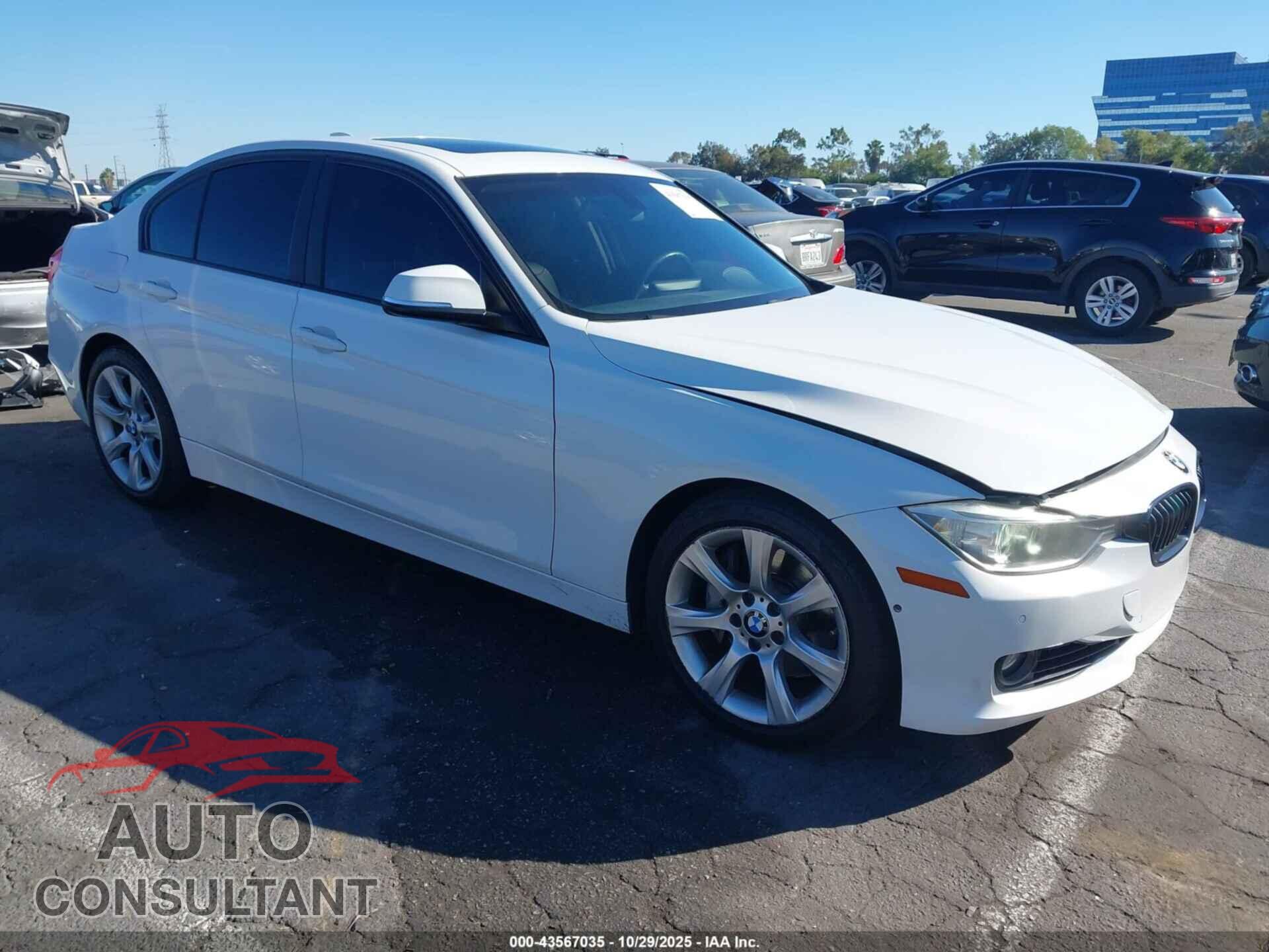 BMW 335I 2013 - WBA3A9G50DNP36555