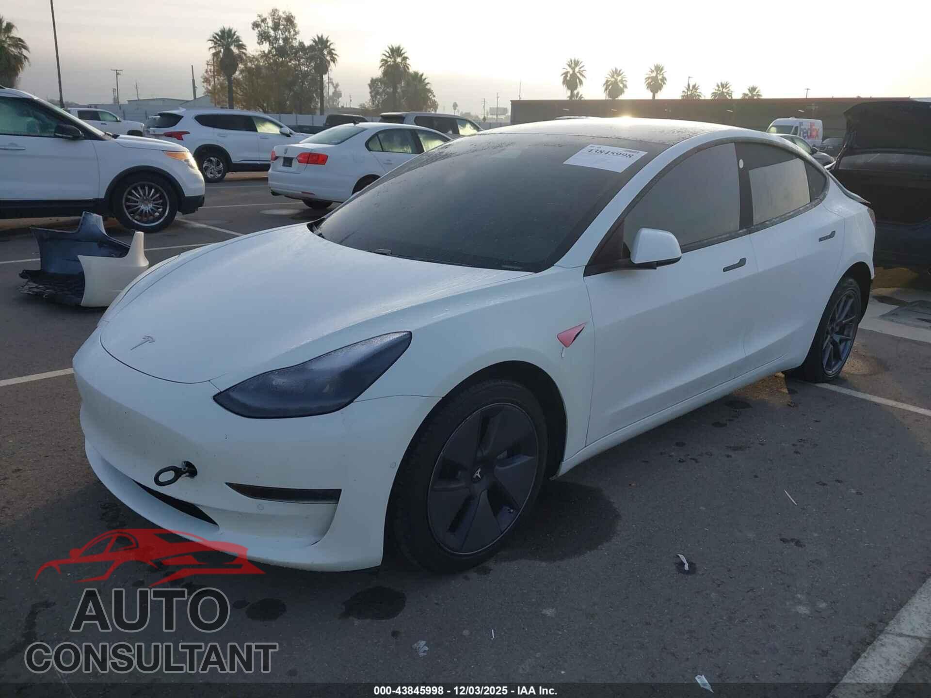 TESLA MODEL 3 2021 - 5YJ3E1EA9MF016131