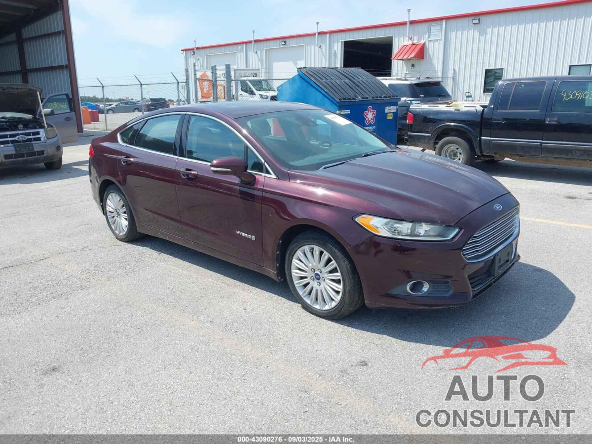 FORD FUSION HYBRID 2013 - 3FA6P0LU0DR229407