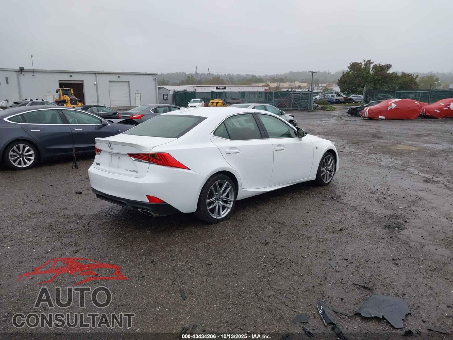 LEXUS IS 300 2017 - JTHCM1D27H5020410