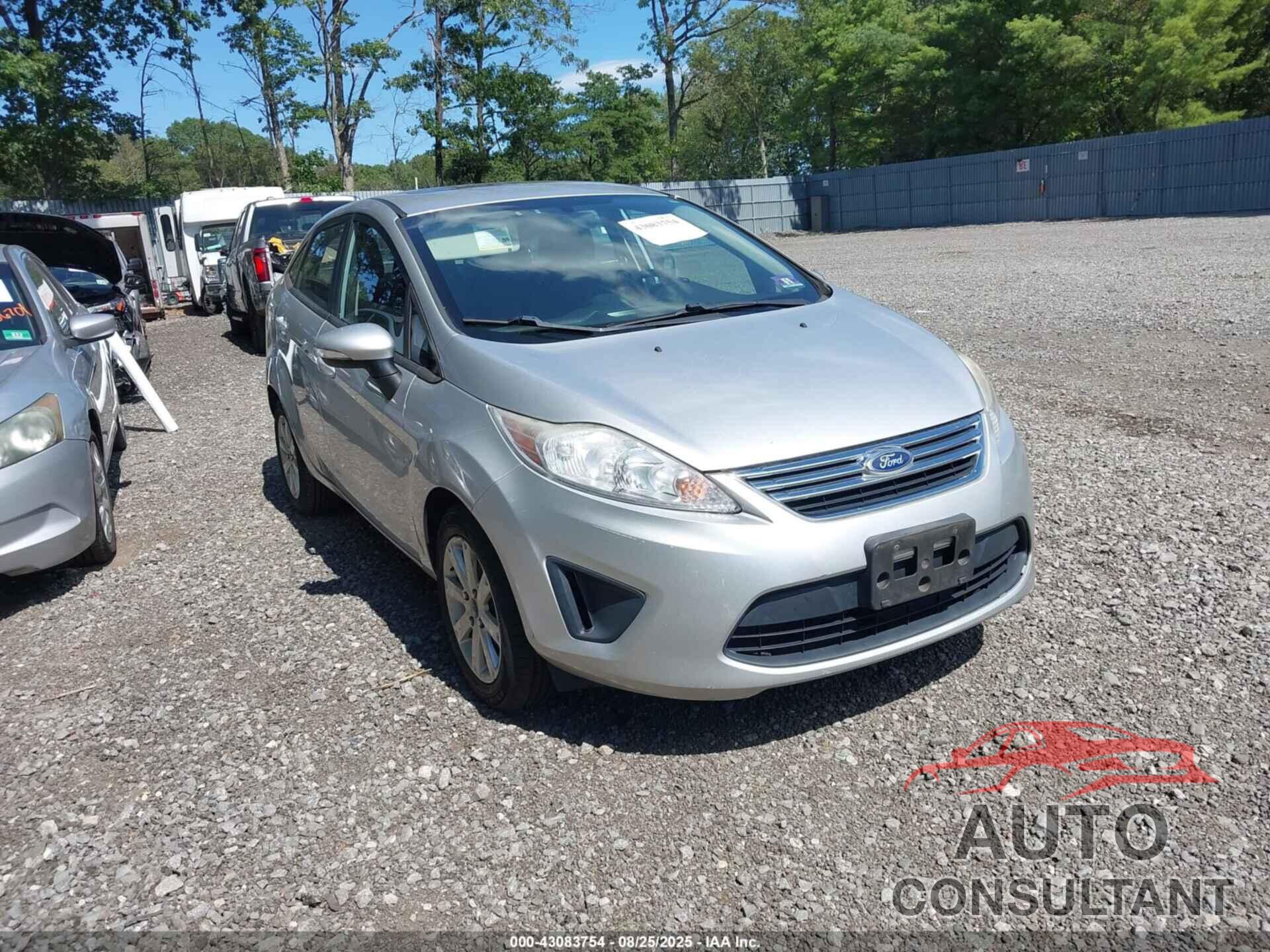 FORD FIESTA 2013 - 3FADP4BJ9DM173972
