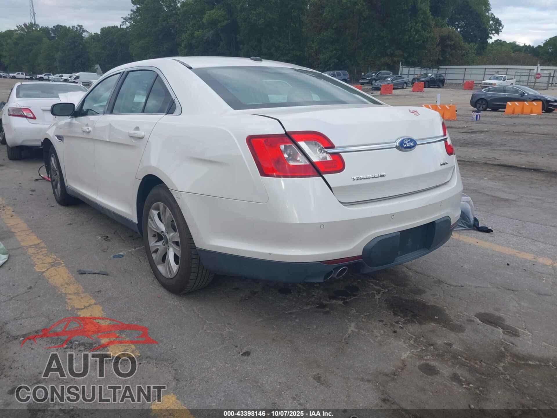 FORD TAURUS 2011 - 1FAHP2EW9BG162801