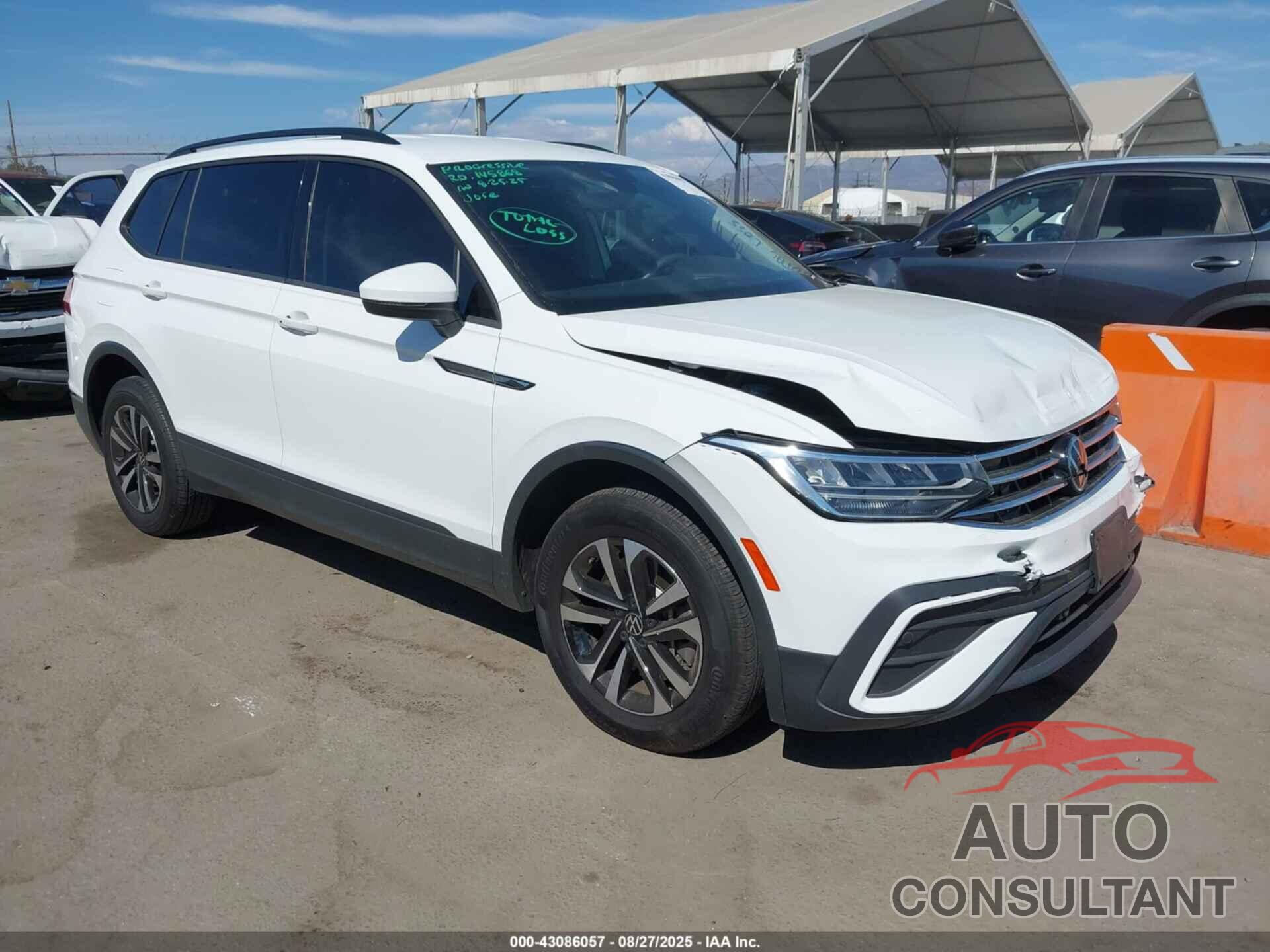VOLKSWAGEN TIGUAN 2022 - 3VV1B7AX5NM045511
