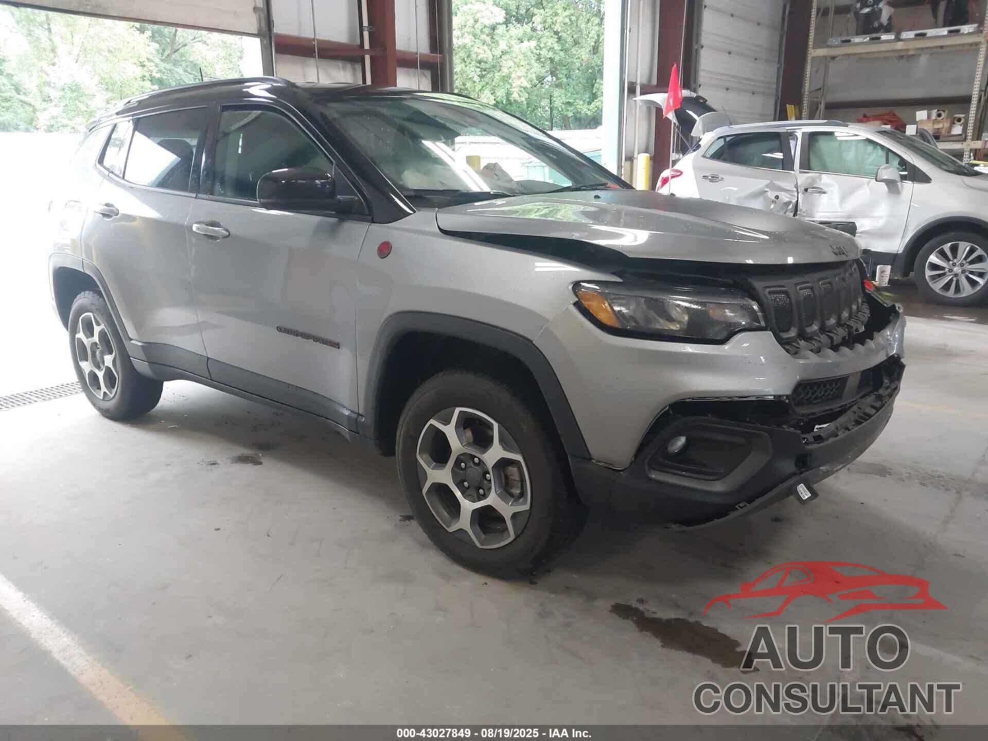 JEEP COMPASS 2022 - 3C4NJDDB1NT201339