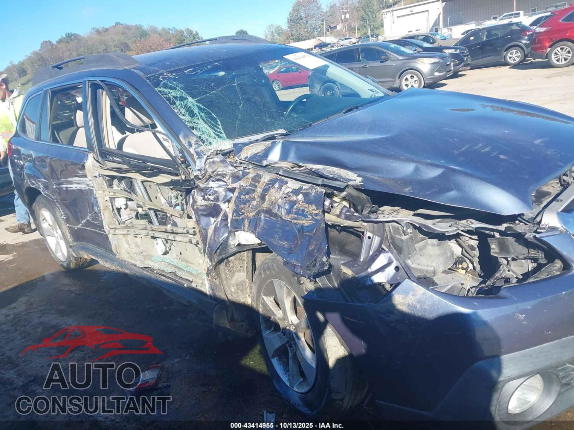 SUBARU OUTBACK 2014 - 4S4BRCCC8E3278586