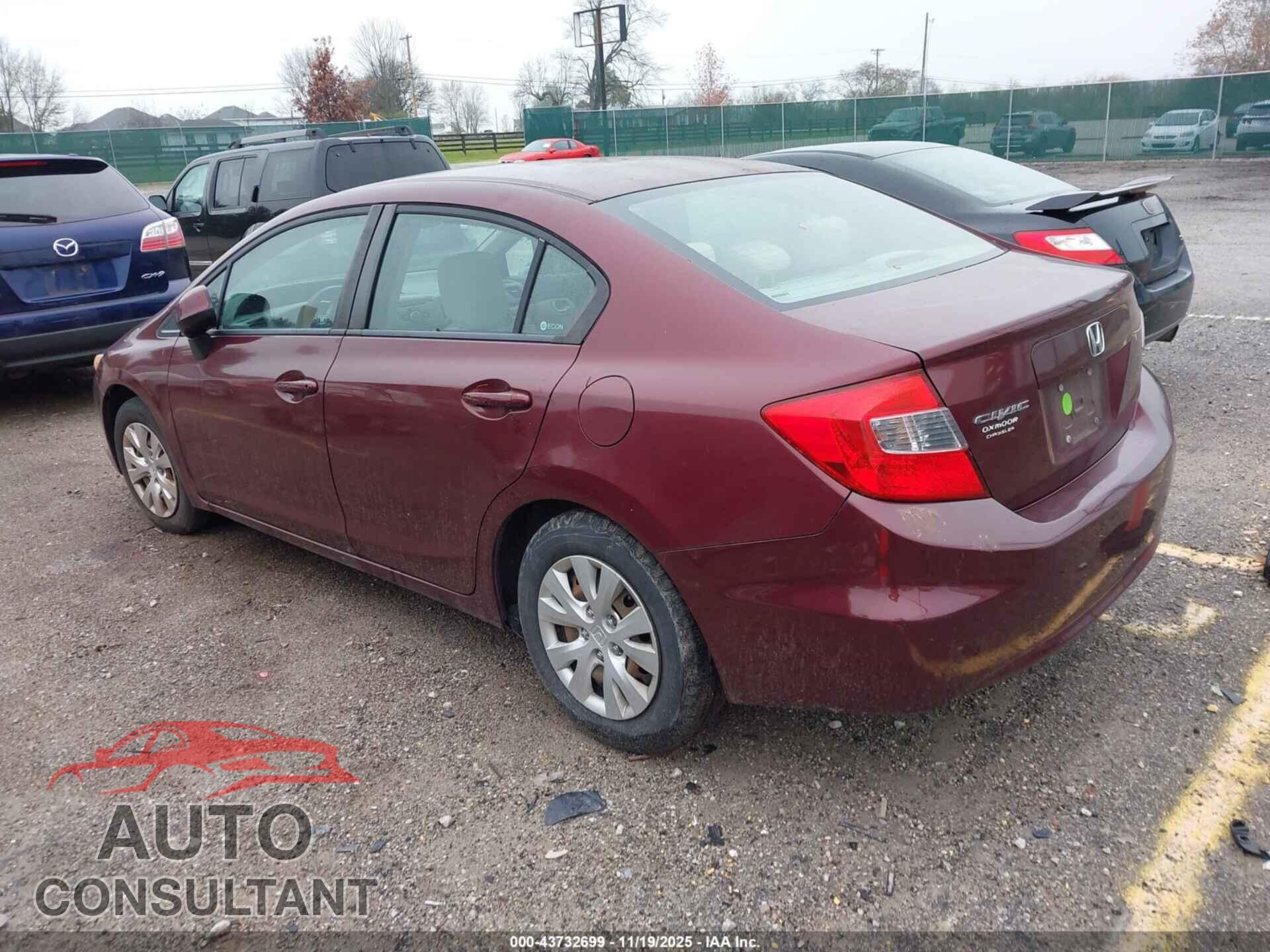 HONDA CIVIC 2012 - 2HGFB2F56CH575210