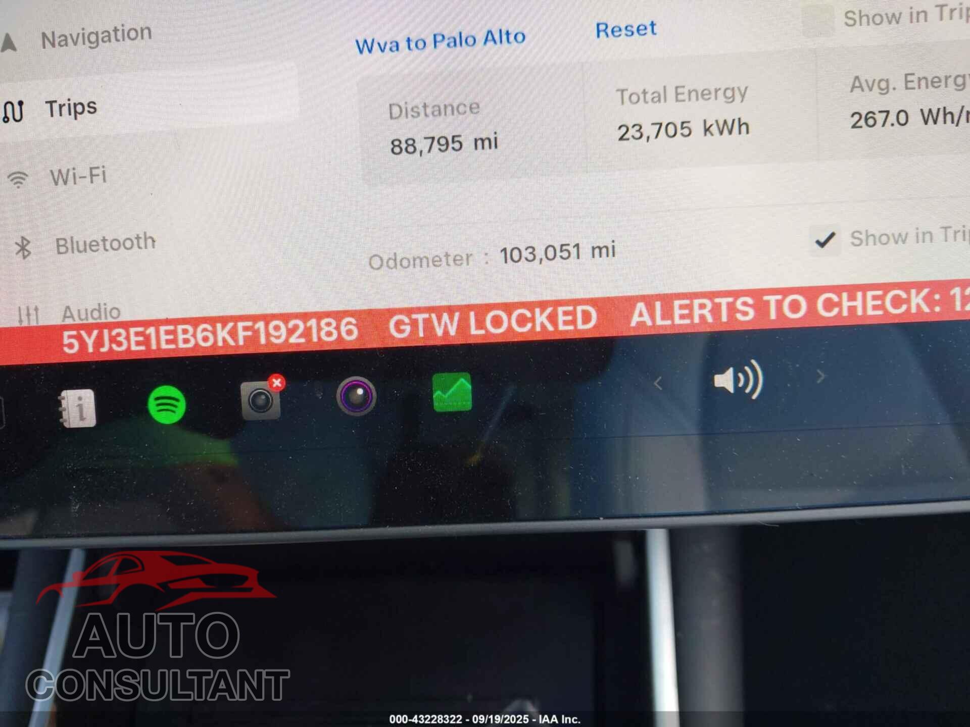 TESLA MODEL 3 2019 - 5YJ3E1EB6KF192186