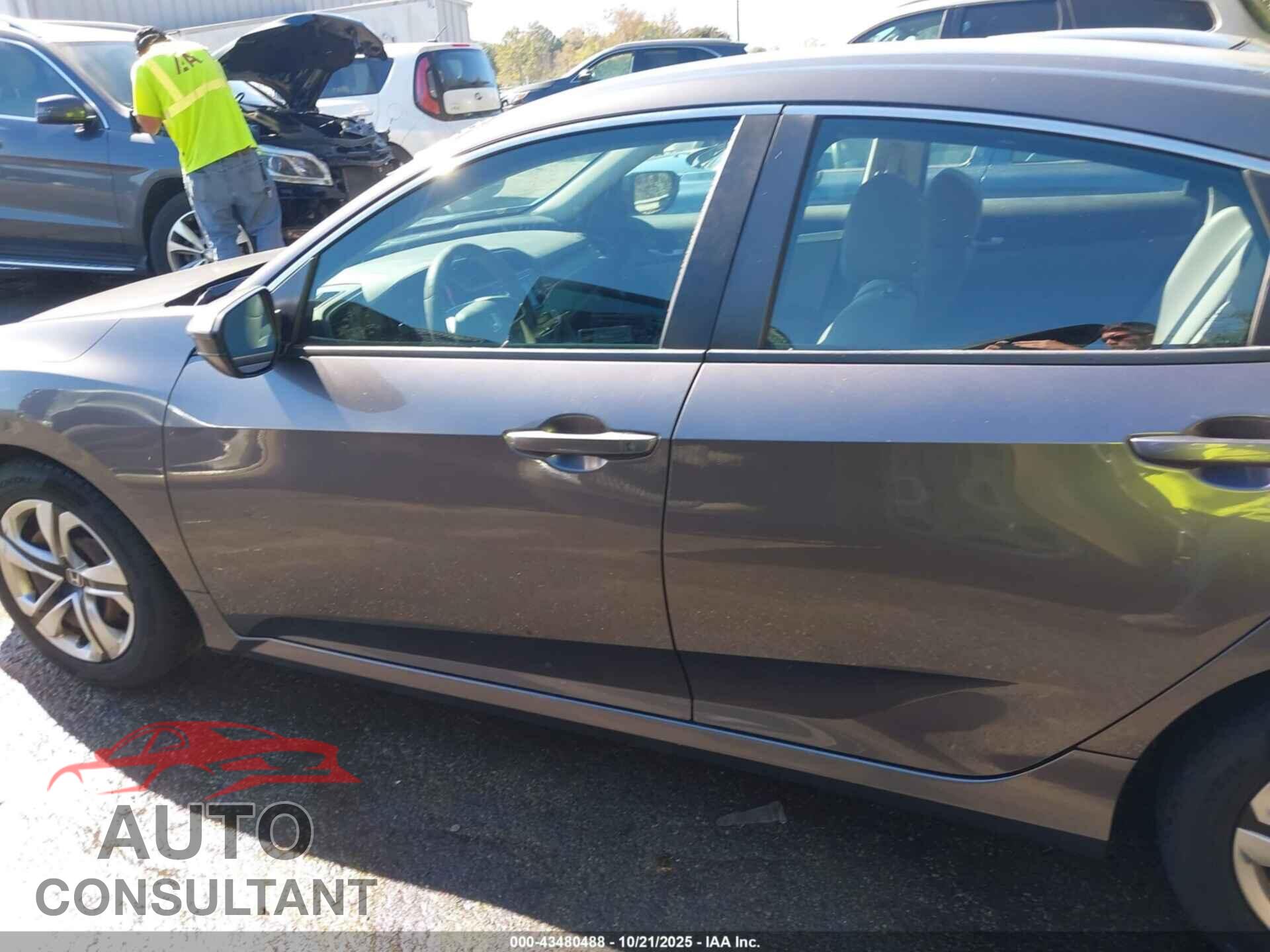 HONDA CIVIC 2017 - 19XFC2F53HE219005