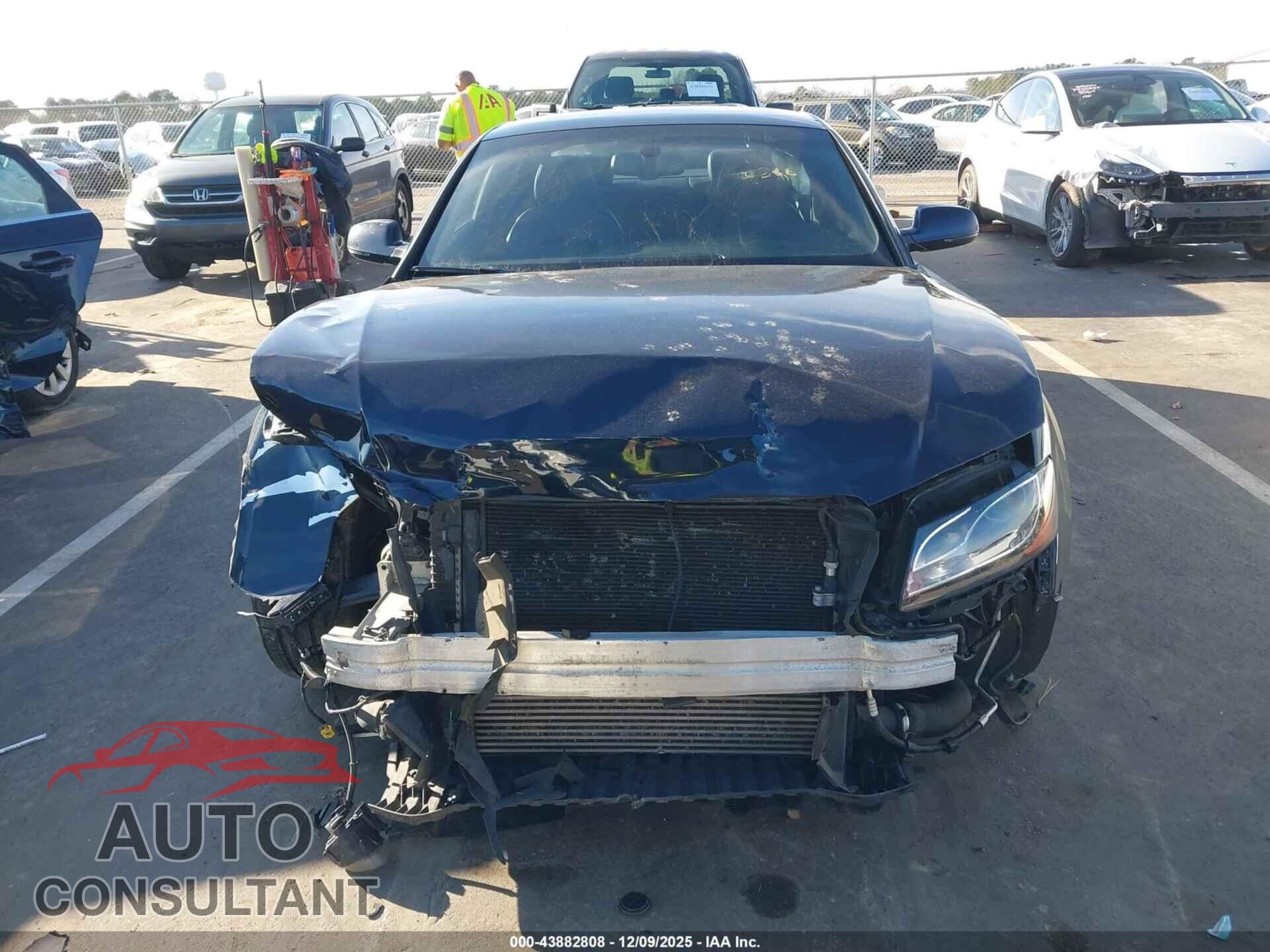 AUDI A5 2011 - WAULFAFR0BA036272