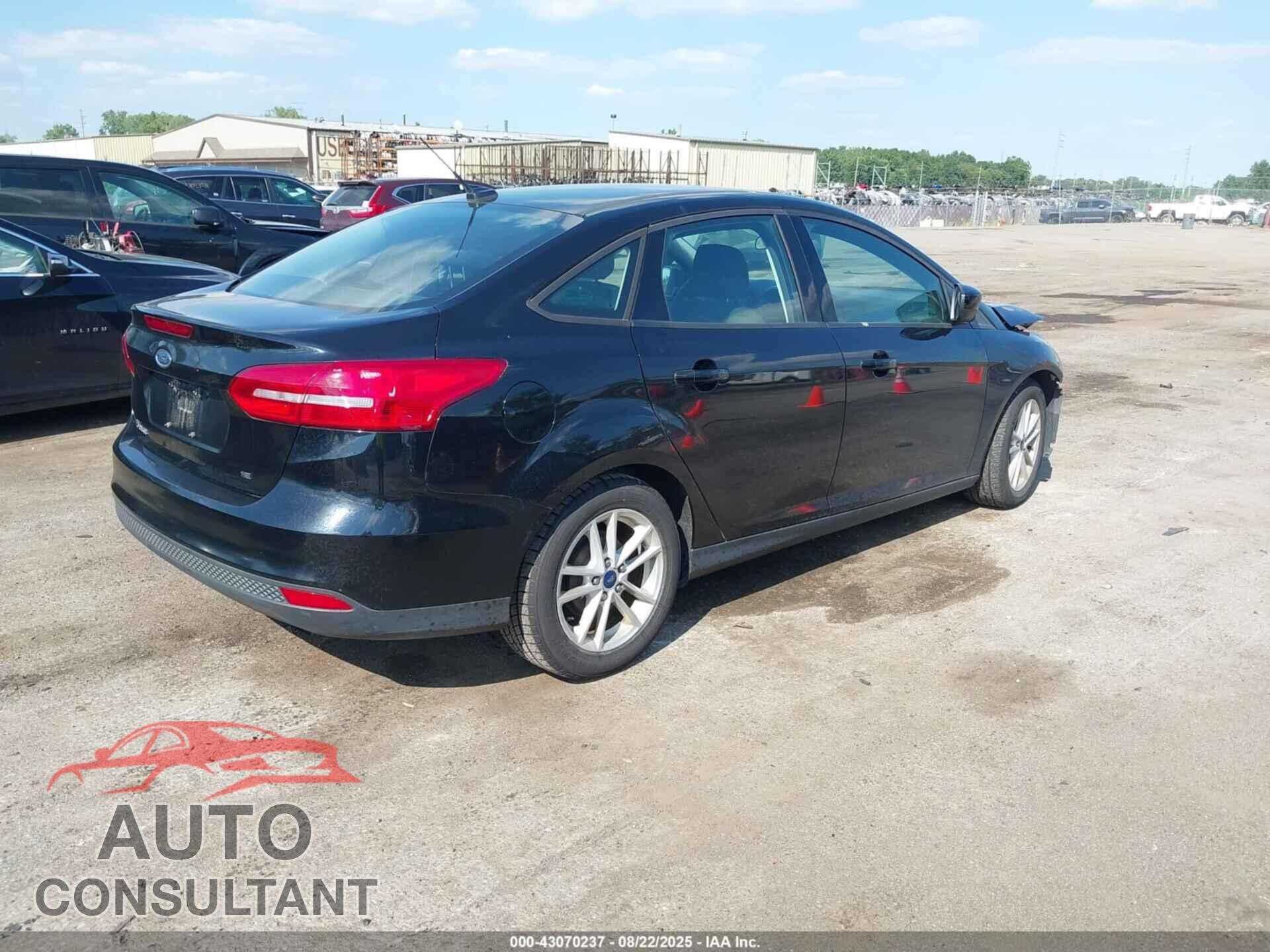 FORD FOCUS 2018 - 1FADP3F23JL239815