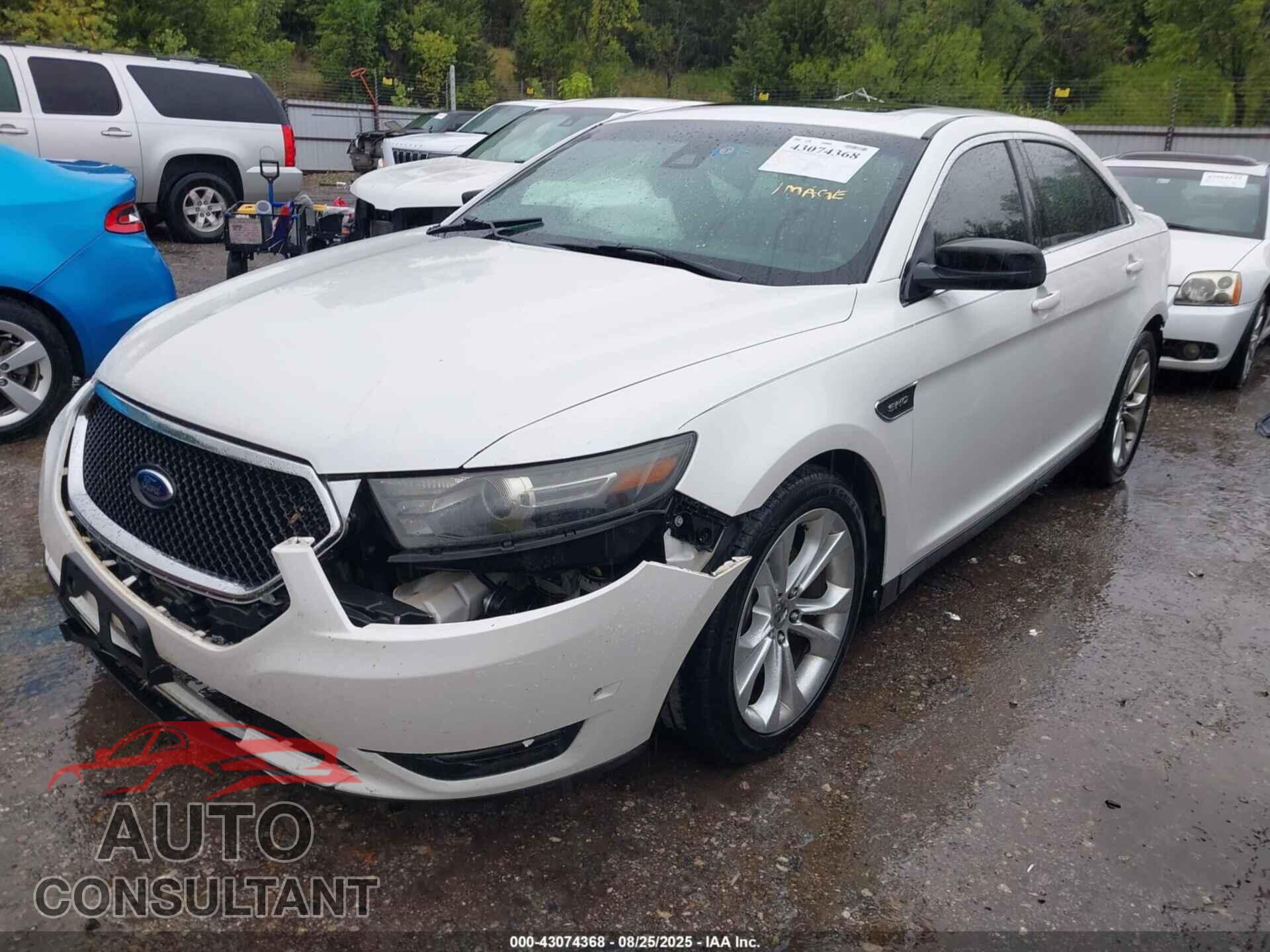 FORD TAURUS 2013 - 1FAHP2KT4DG159656