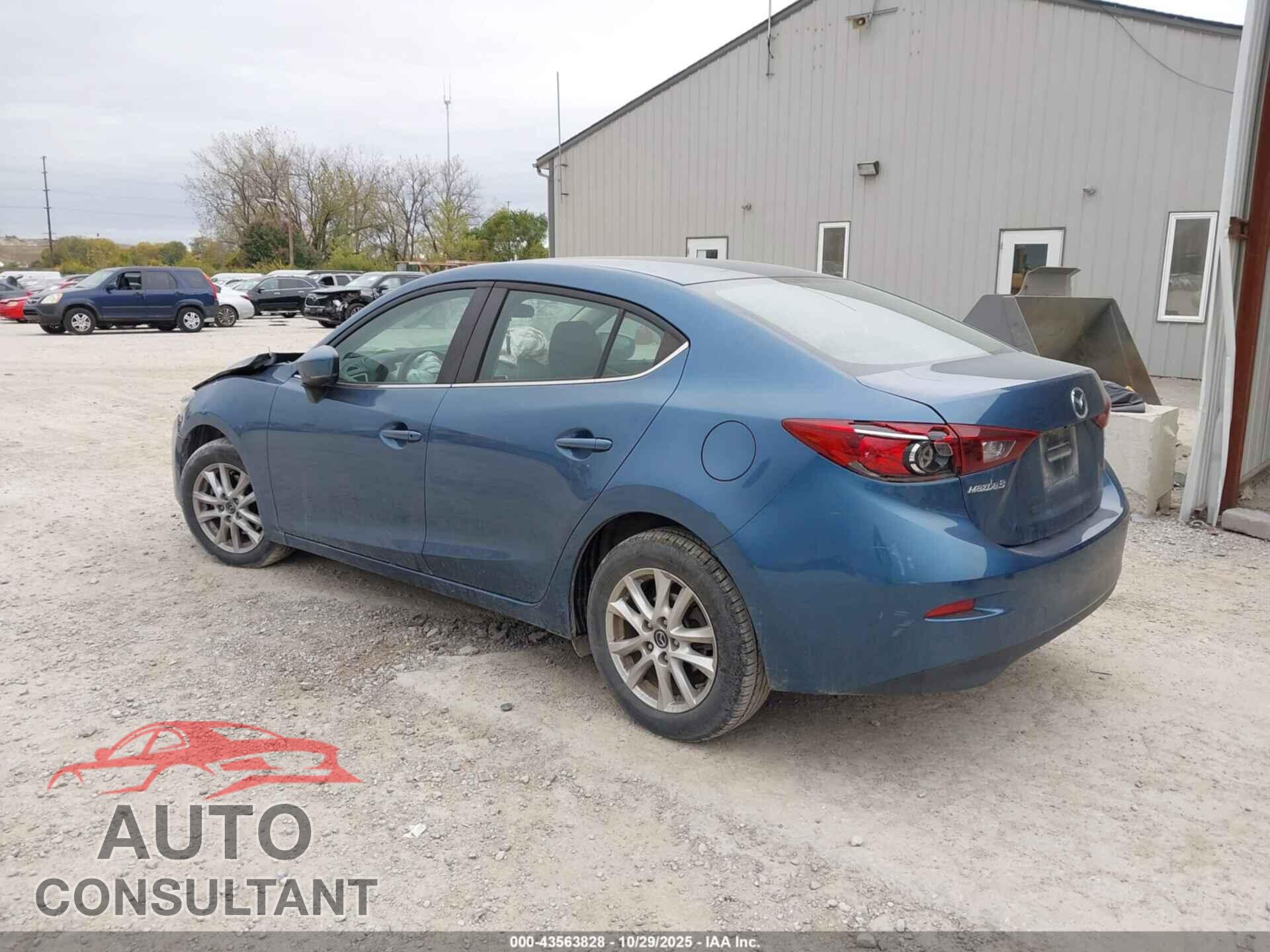 MAZDA MAZDA3 2018 - 3MZBN1U7XJM160177