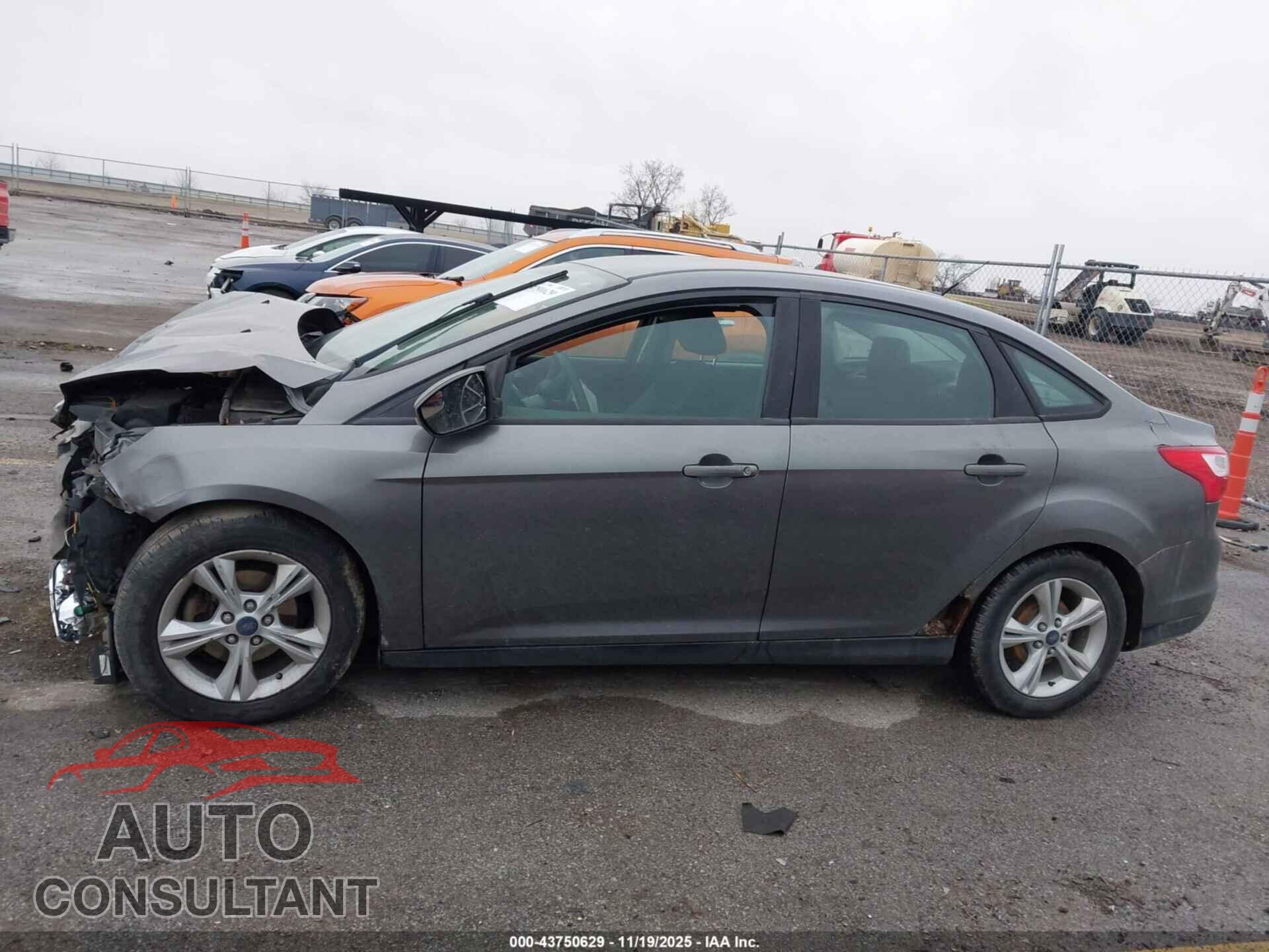 FORD FOCUS 2014 - 1FADP3F21EL431207