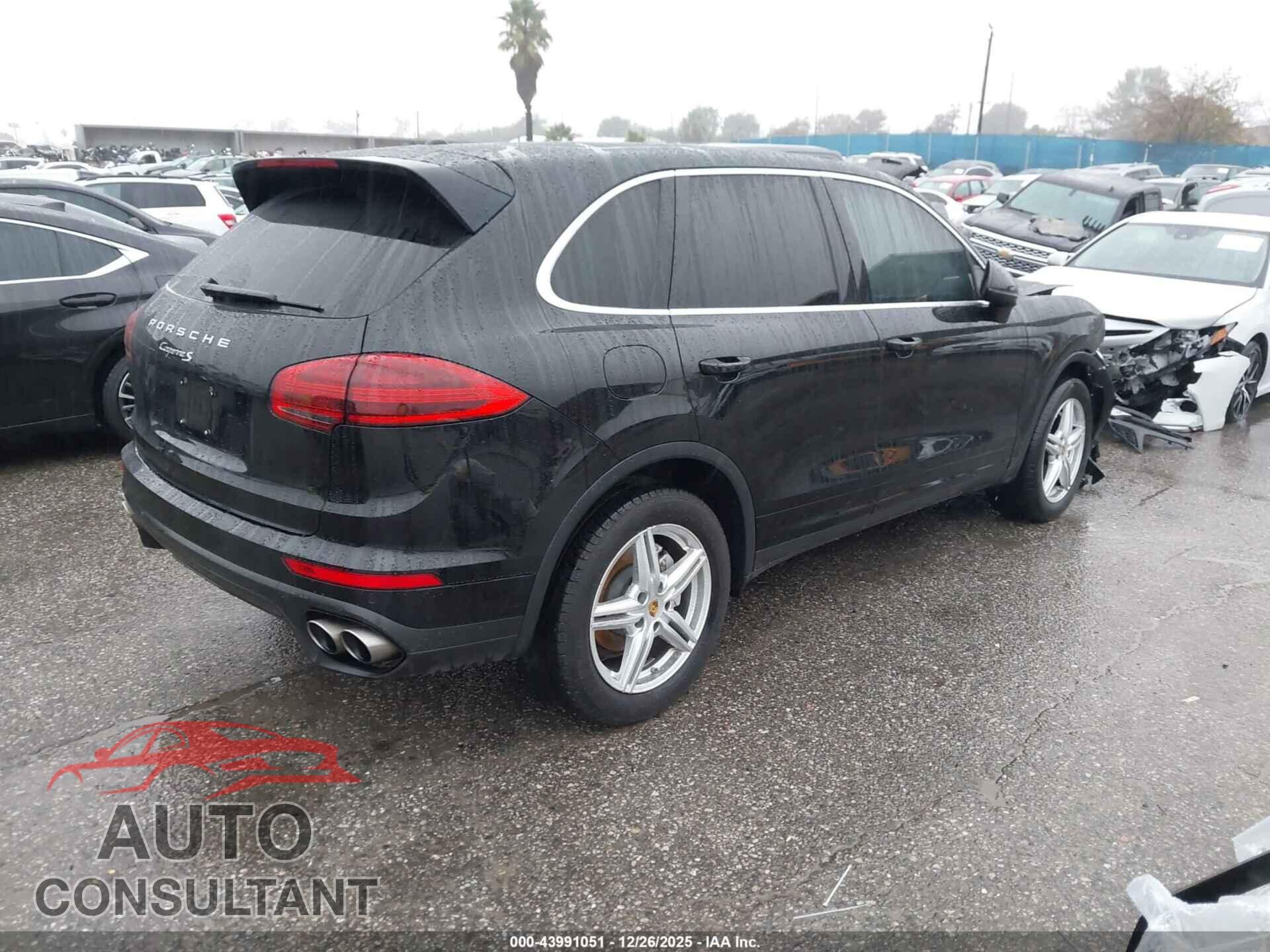 PORSCHE CAYENNE 2017 - WP1AB2A20HLA50559