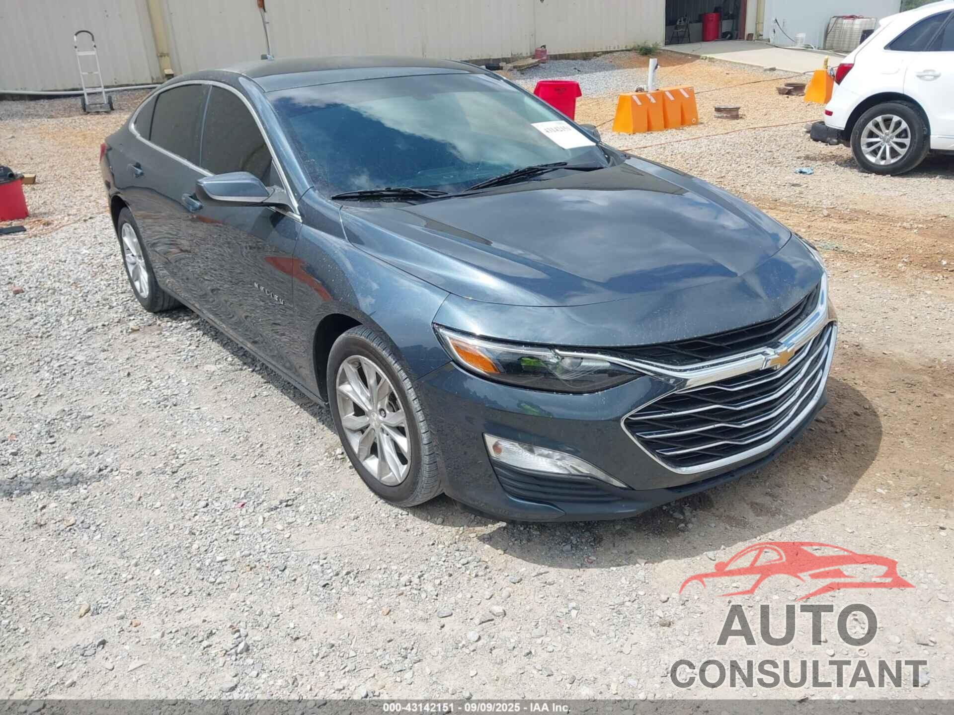CHEVROLET MALIBU 2021 - 1G1ZD5ST0MF009258
