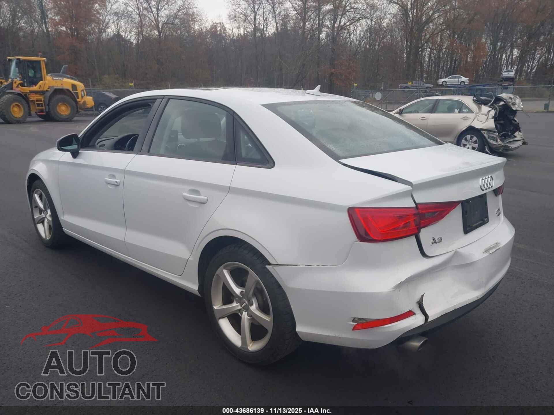 AUDI A3 2015 - WAUBFGFF3F1111010