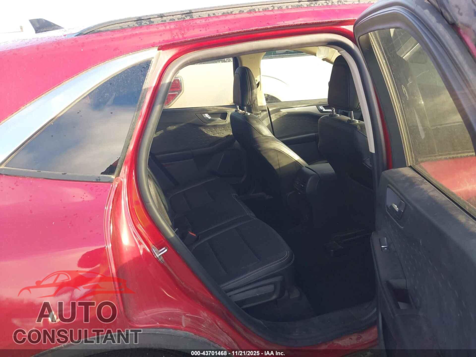 FORD ESCAPE 2020 - 1FMCU0H62LUA54970