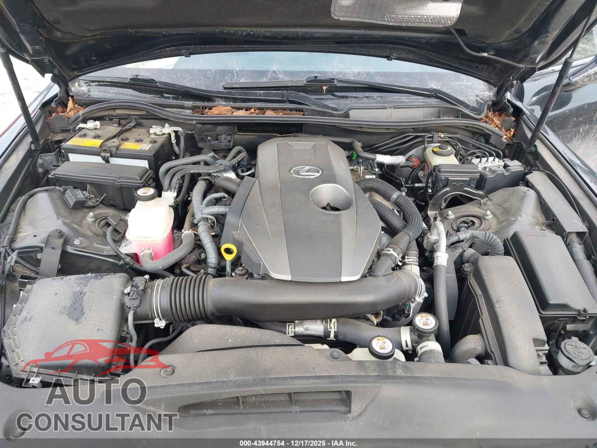 LEXUS IS 300 2021 - JTHAA1D26M5110125