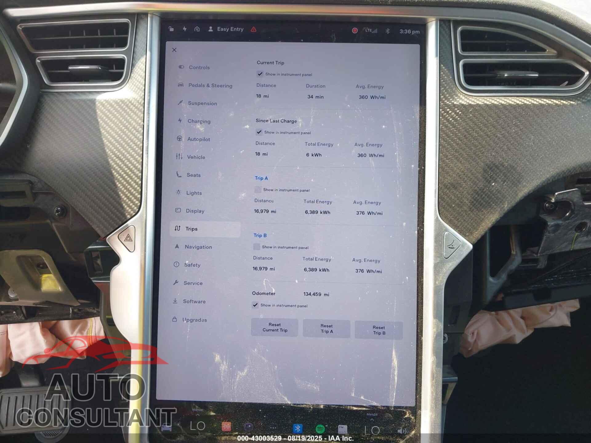 TESLA MODEL X 2017 - 5YJXCBE28HF043784