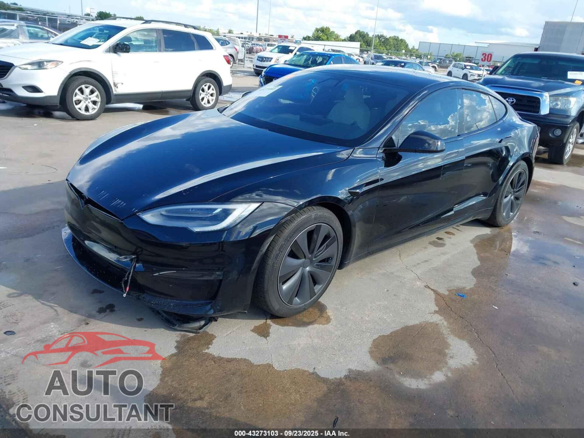 TESLA MODEL S 2021 - 5YJSA1E51MF443121