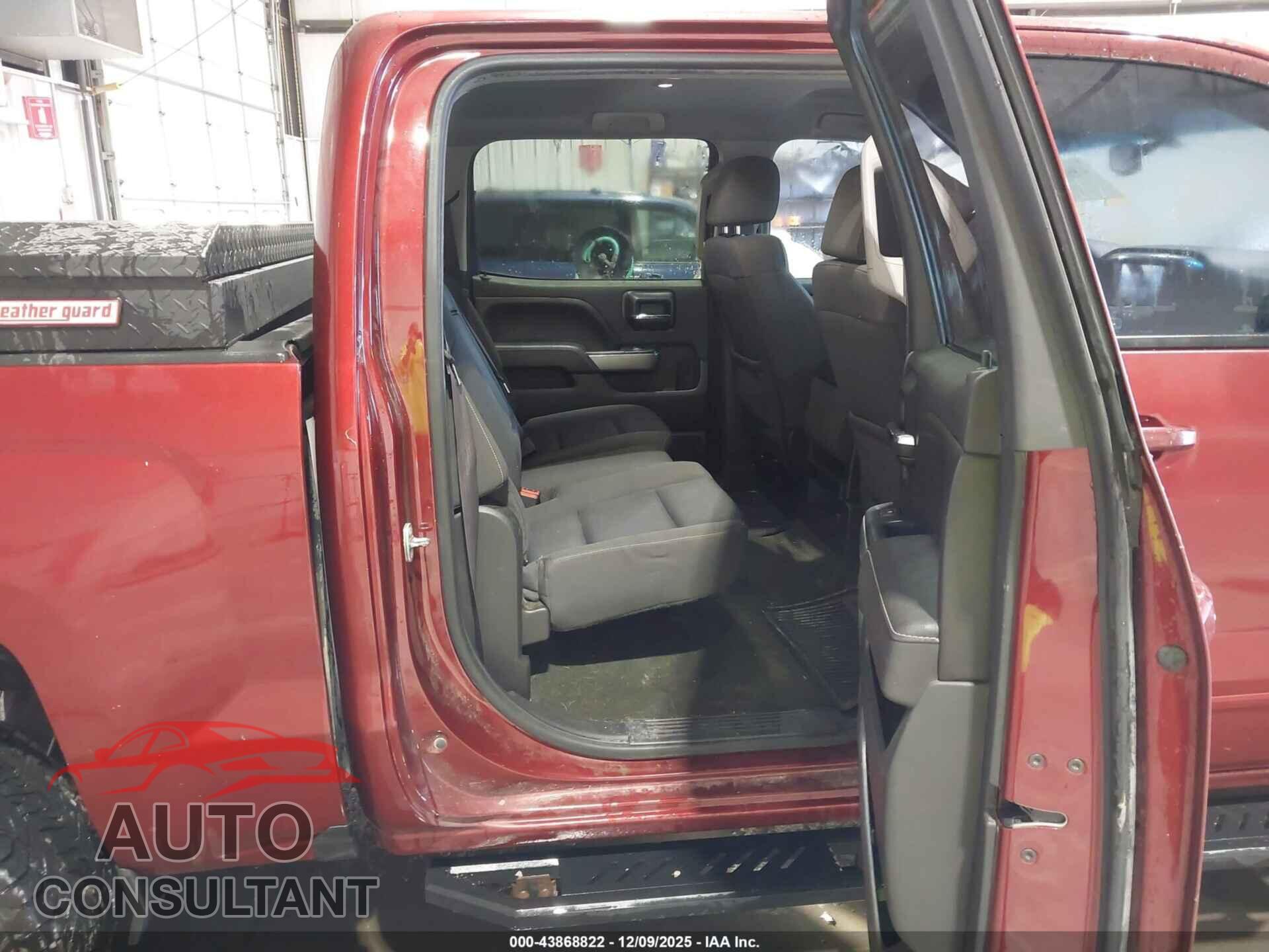 CHEVROLET SILVERADO 1500 2017 - 3GCUKREC7HG335895