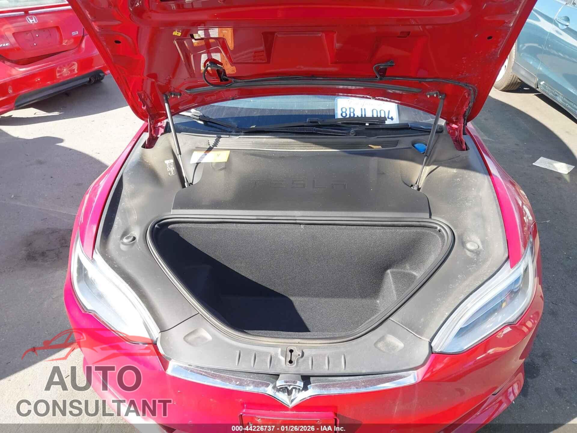 TESLA MODEL S 2017 - 5YJSA1E26HF224554
